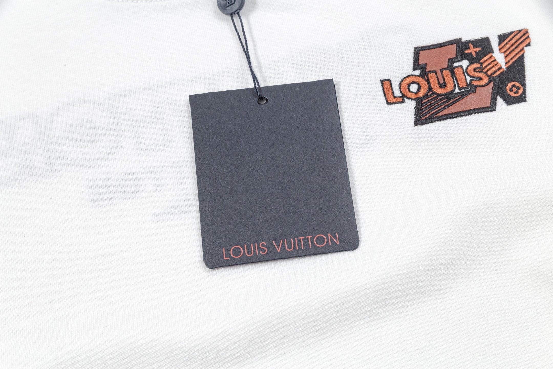 LuxluxHouse Best Quality Clothes T-shirt Louis Vuitton