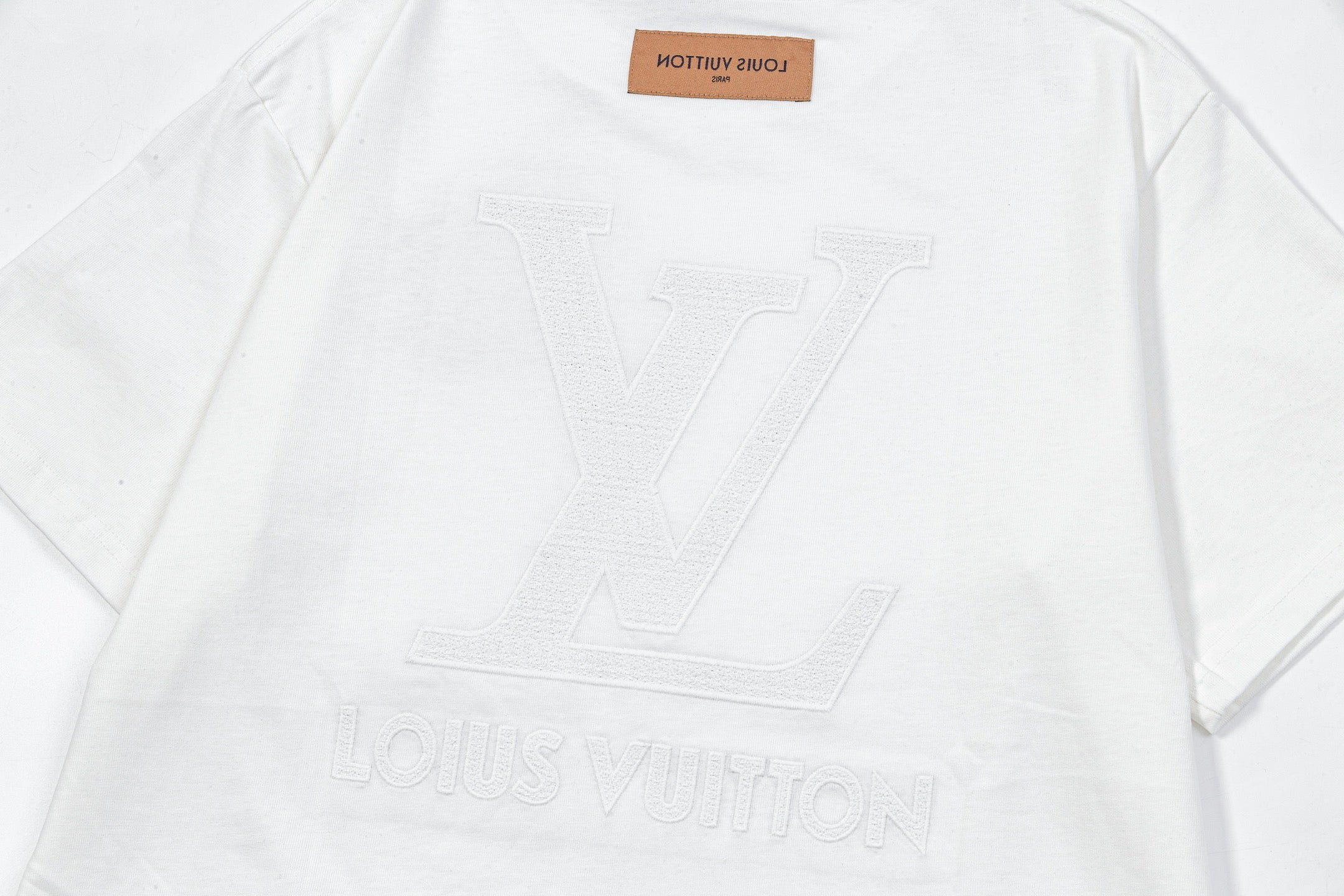 LuxluxHouse Best Quality Clothes T-shirt Louis Vuitton