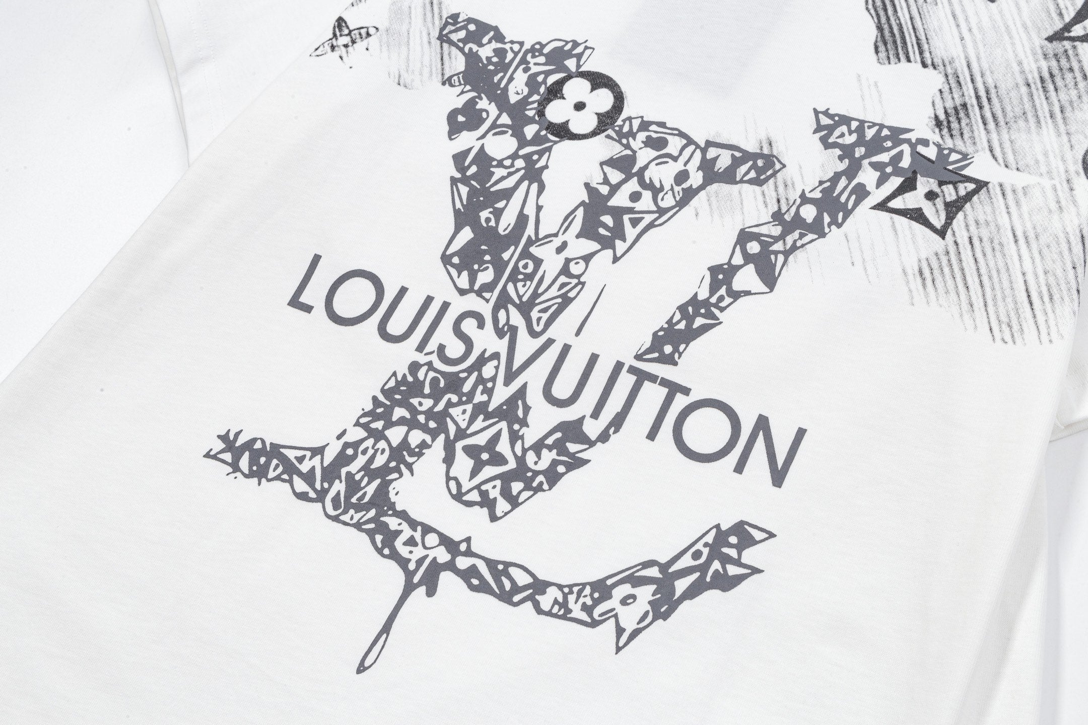 LuxluxHouse Best Quality Clothes T-shirt Louis Vuitton