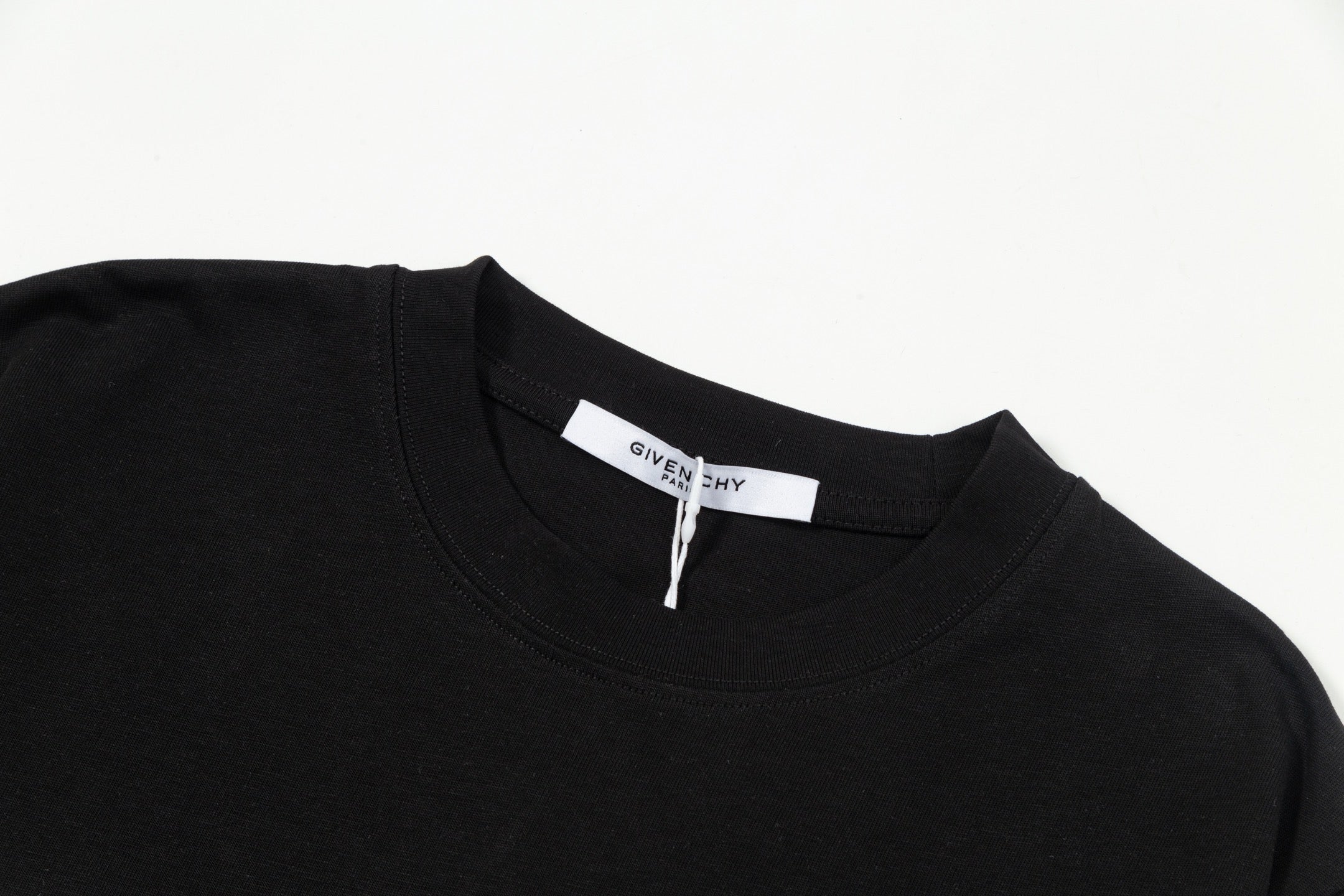 LuxluxHouse Best Quality Clothes Givenchy T-shirt