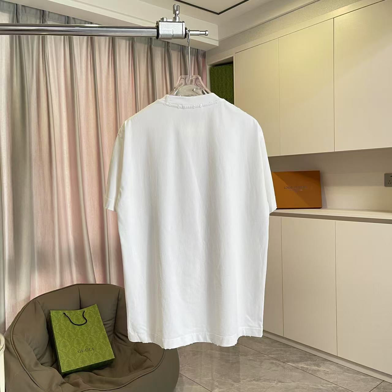 LuxluxHouse Best Quality Clothes T-shirt Chanel & Maison Margiela