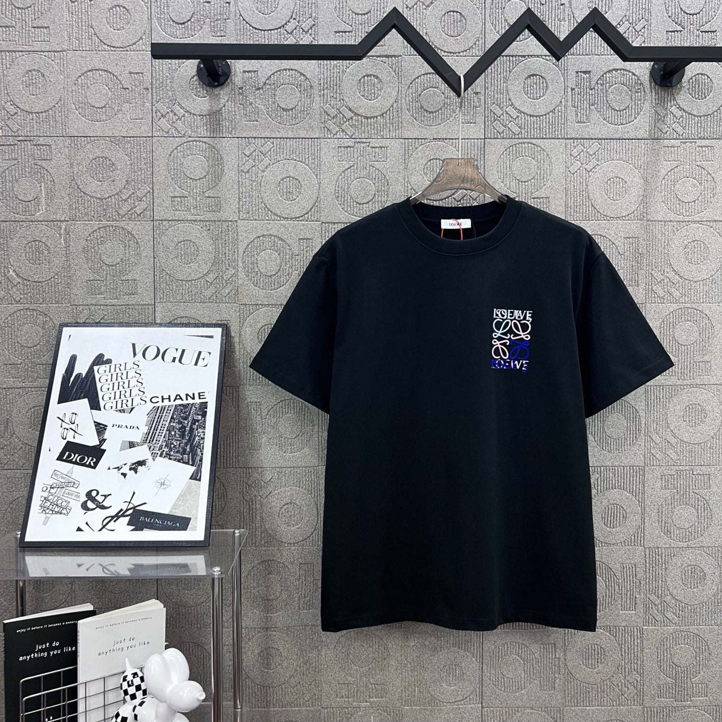LuxluxHouse Best Quality Clothes T-shirt Loewe