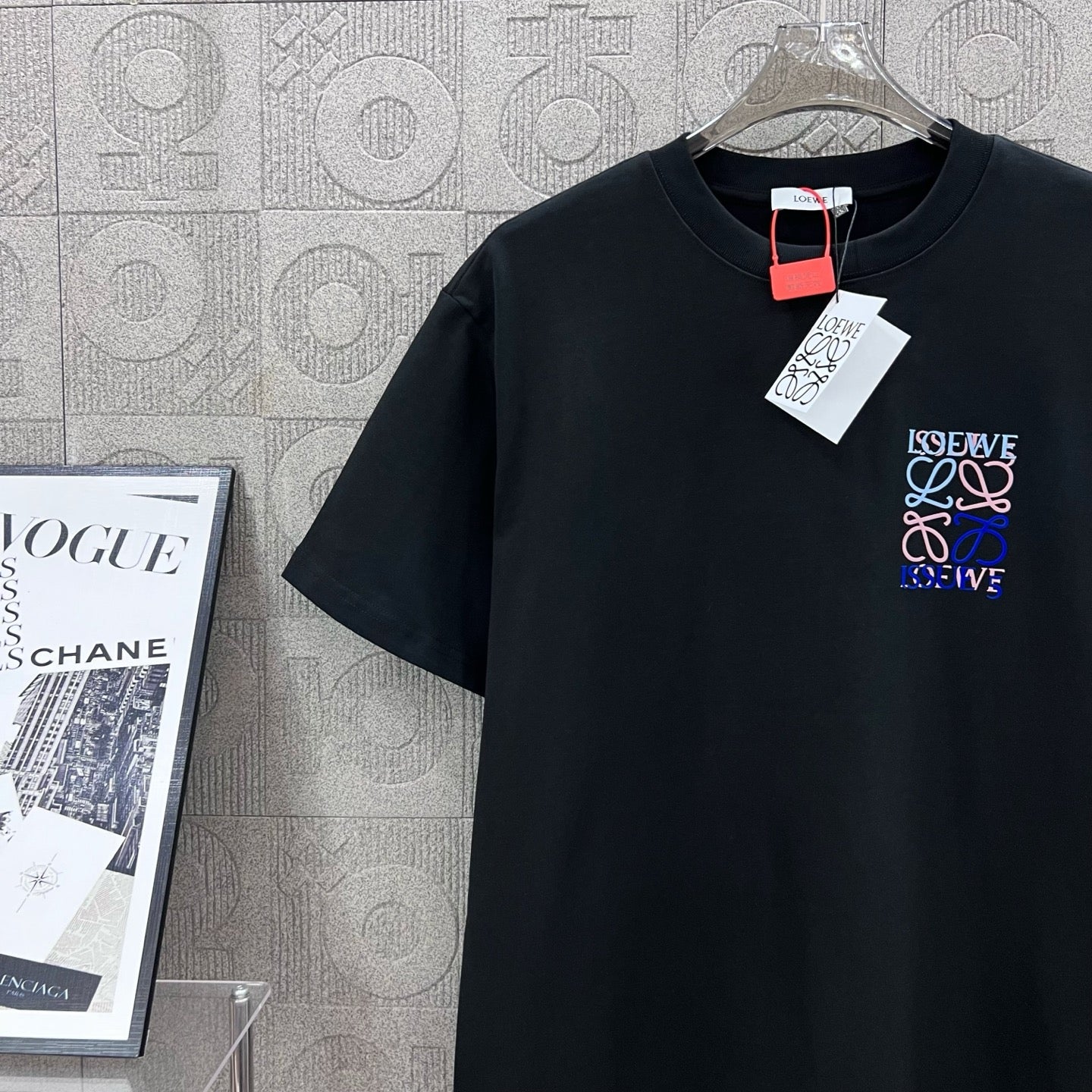 LuxluxHouse Best Quality Clothes T-shirt Loewe