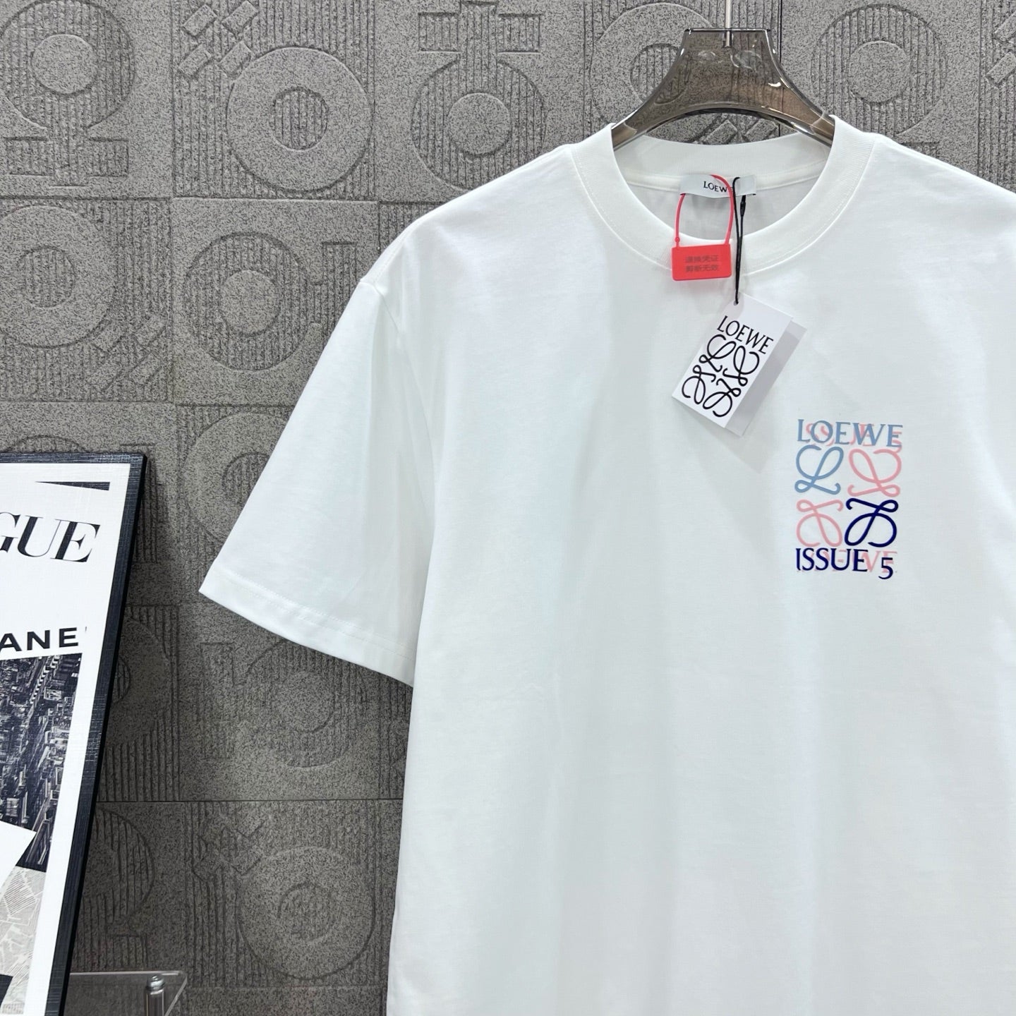 LuxluxHouse Best Quality Clothes T-shirt Loewe