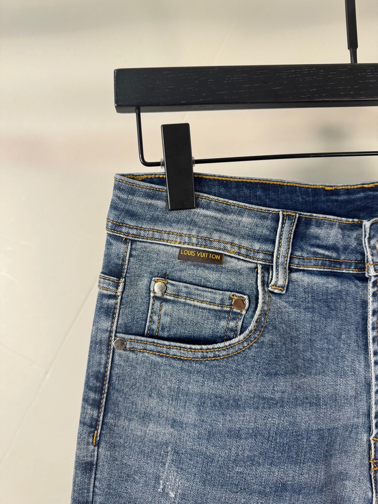 LuxluxHouse Best Quality Clothes Pants Louis Vuitton
