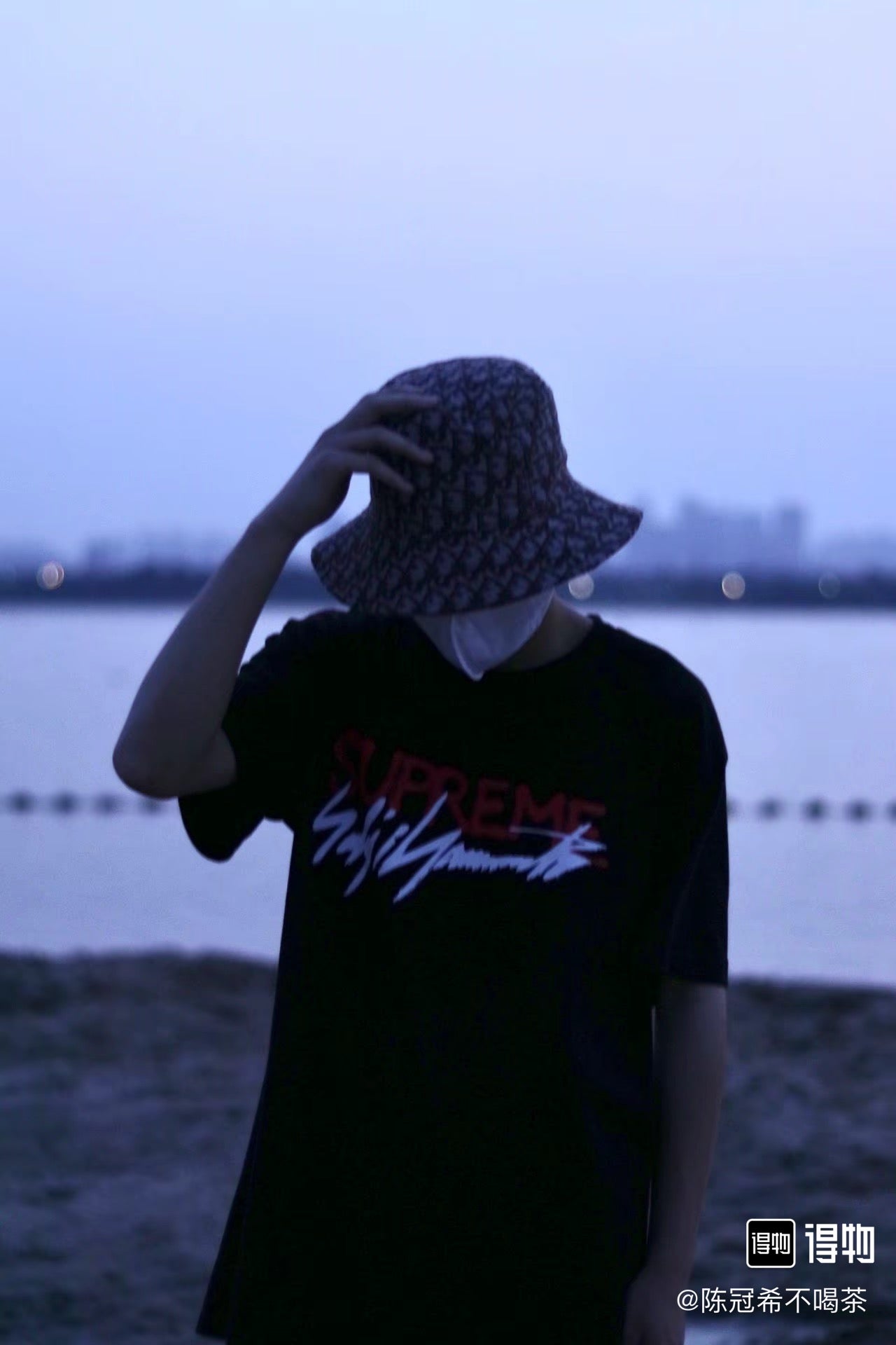 LuxluxHouse Best Quality Clothes T-shirt Supreme