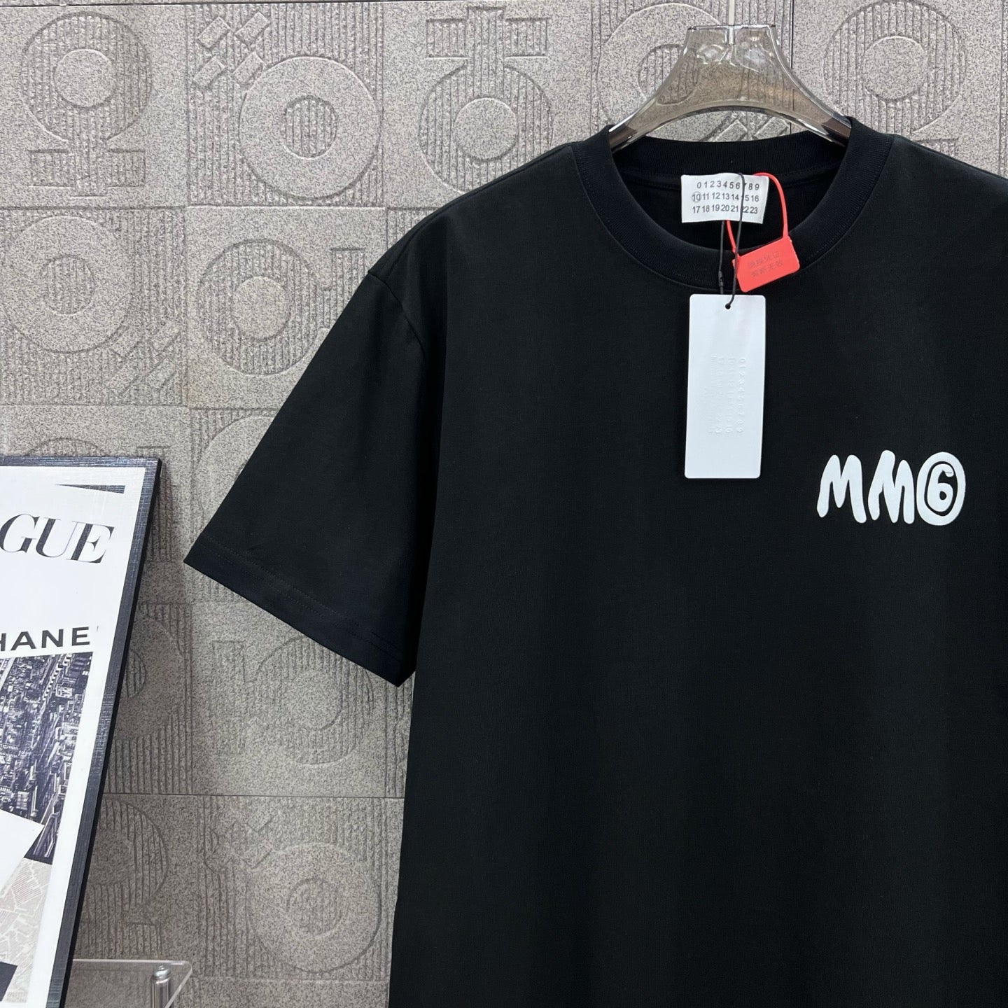LuxluxHouse Best Quality Clothes T-shirt Chanel & Maison Margiela