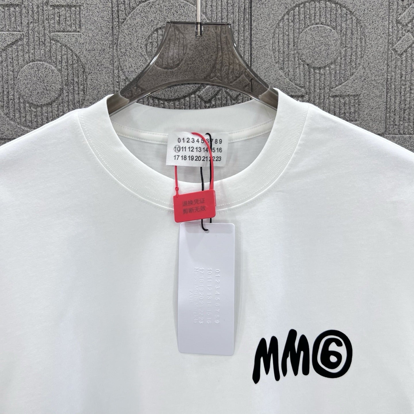 LuxluxHouse Best Quality Clothes T-shirt Chanel & Maison Margiela