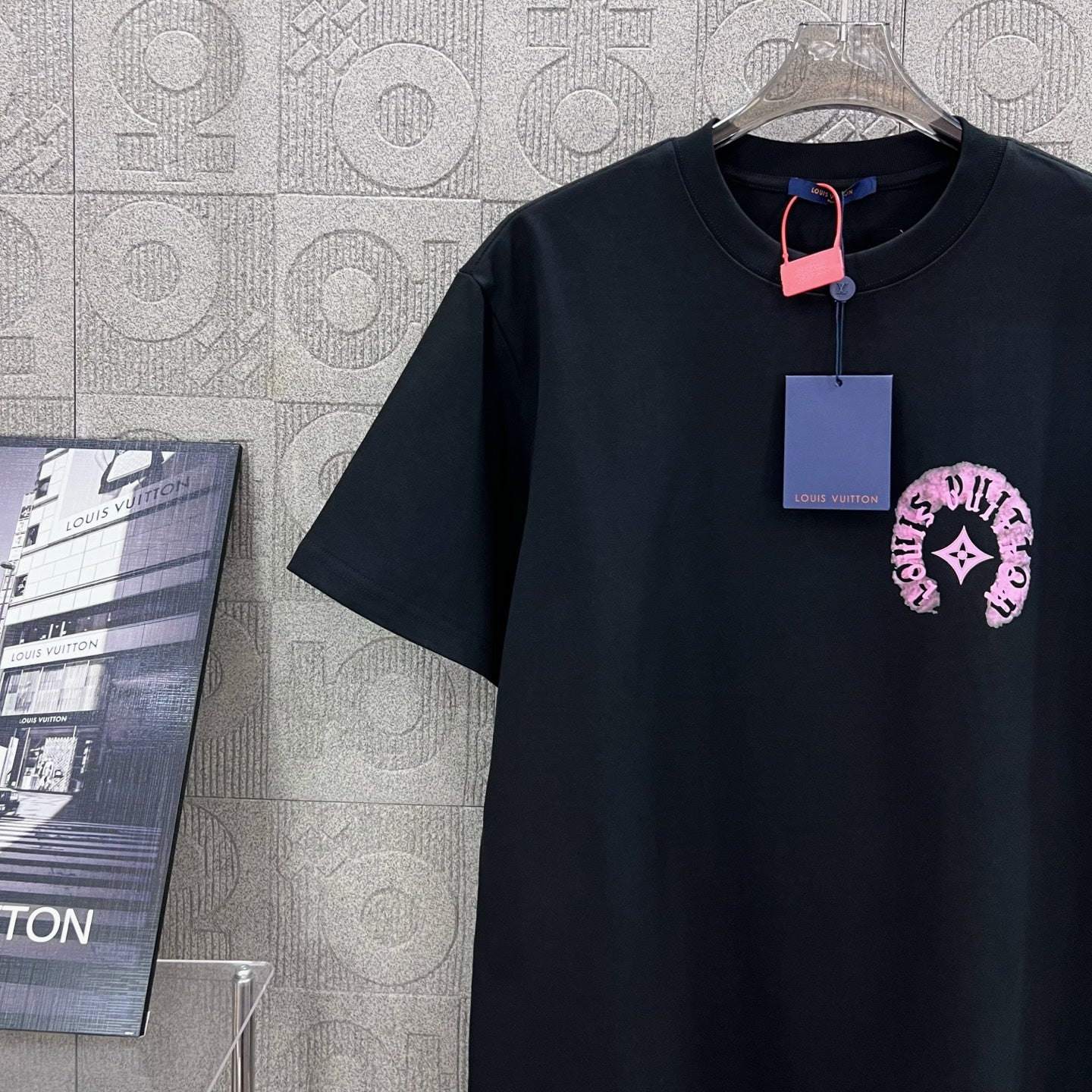 LuxluxHouse Best Quality Clothes T-shirt Louis Vuitton