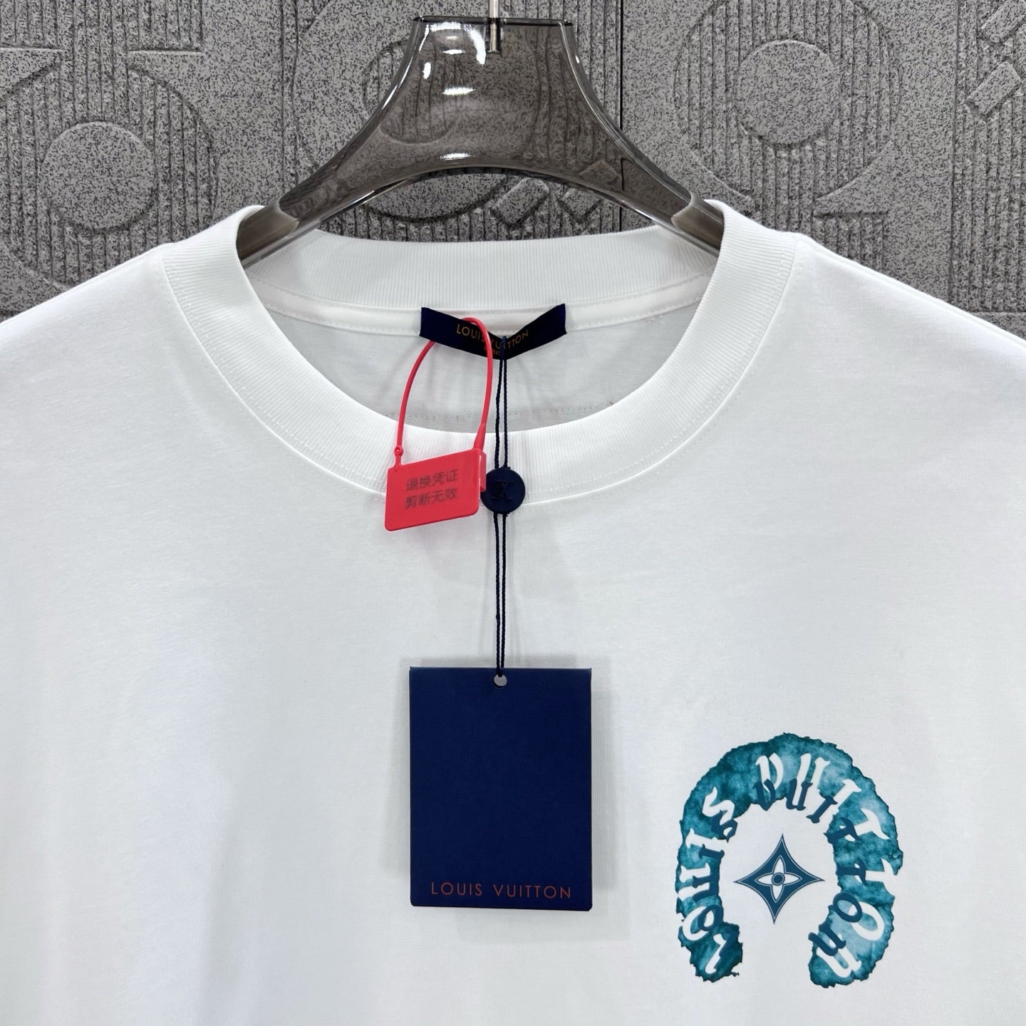 LuxluxHouse Best Quality Clothes T-shirt Louis Vuitton