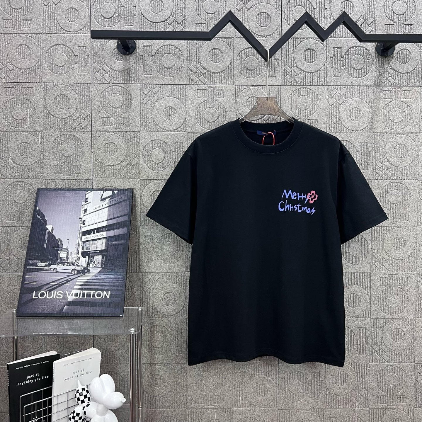 LuxluxHouse Best Quality Clothes T-shirt Louis Vuitton