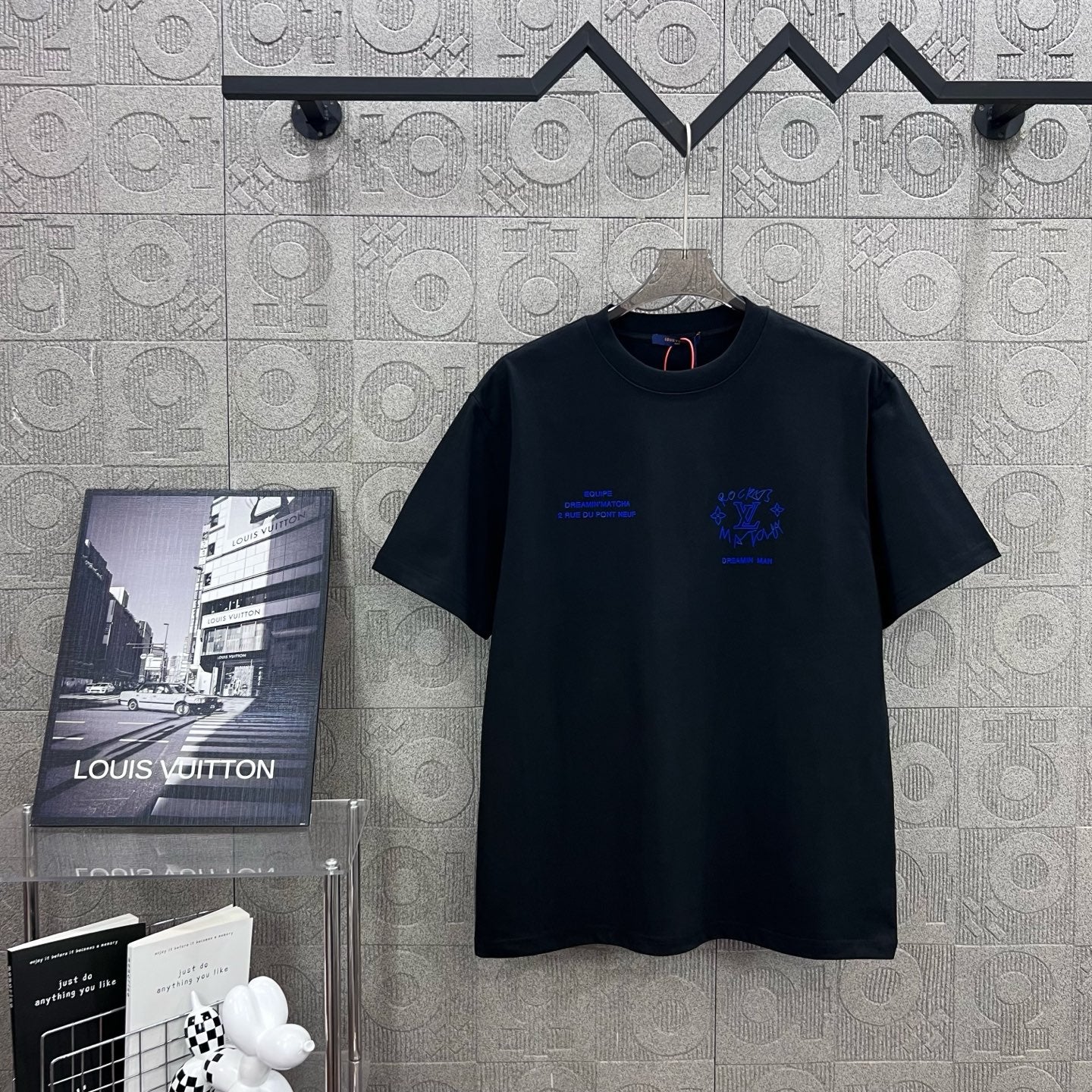 LuxluxHouse Best Quality Clothes T-shirt Louis Vuitton