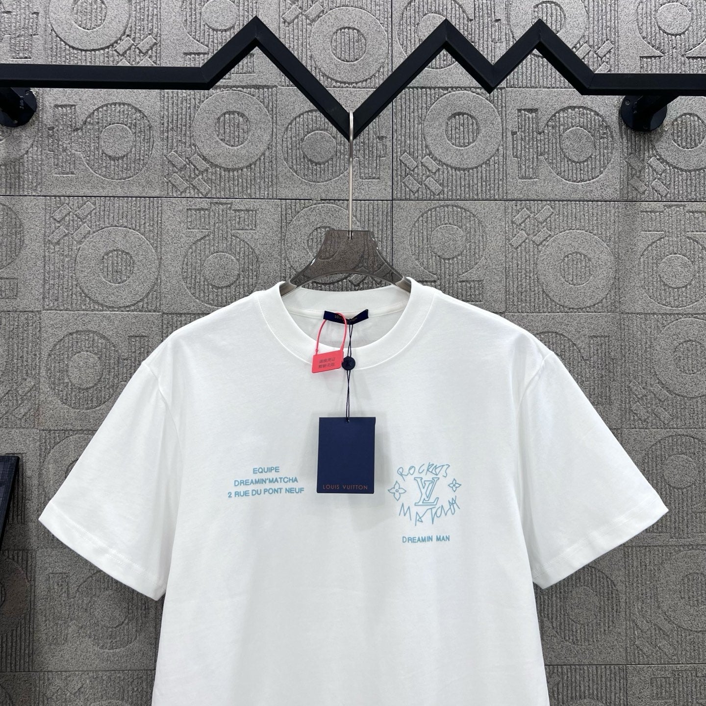 LuxluxHouse Best Quality Clothes T-shirt Louis Vuitton