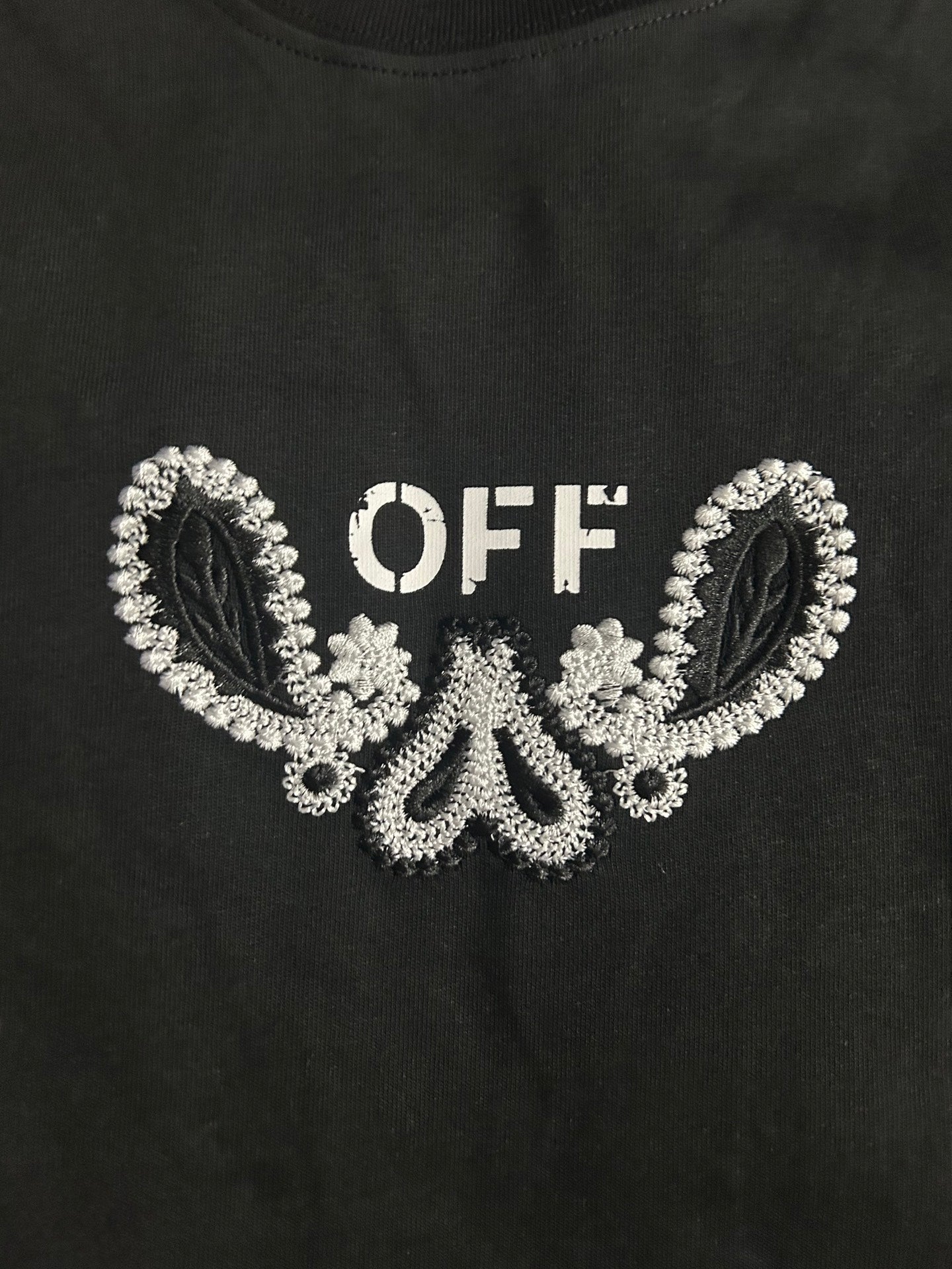 LuxluxHouse Best Quality Clothes Off White T-shirt