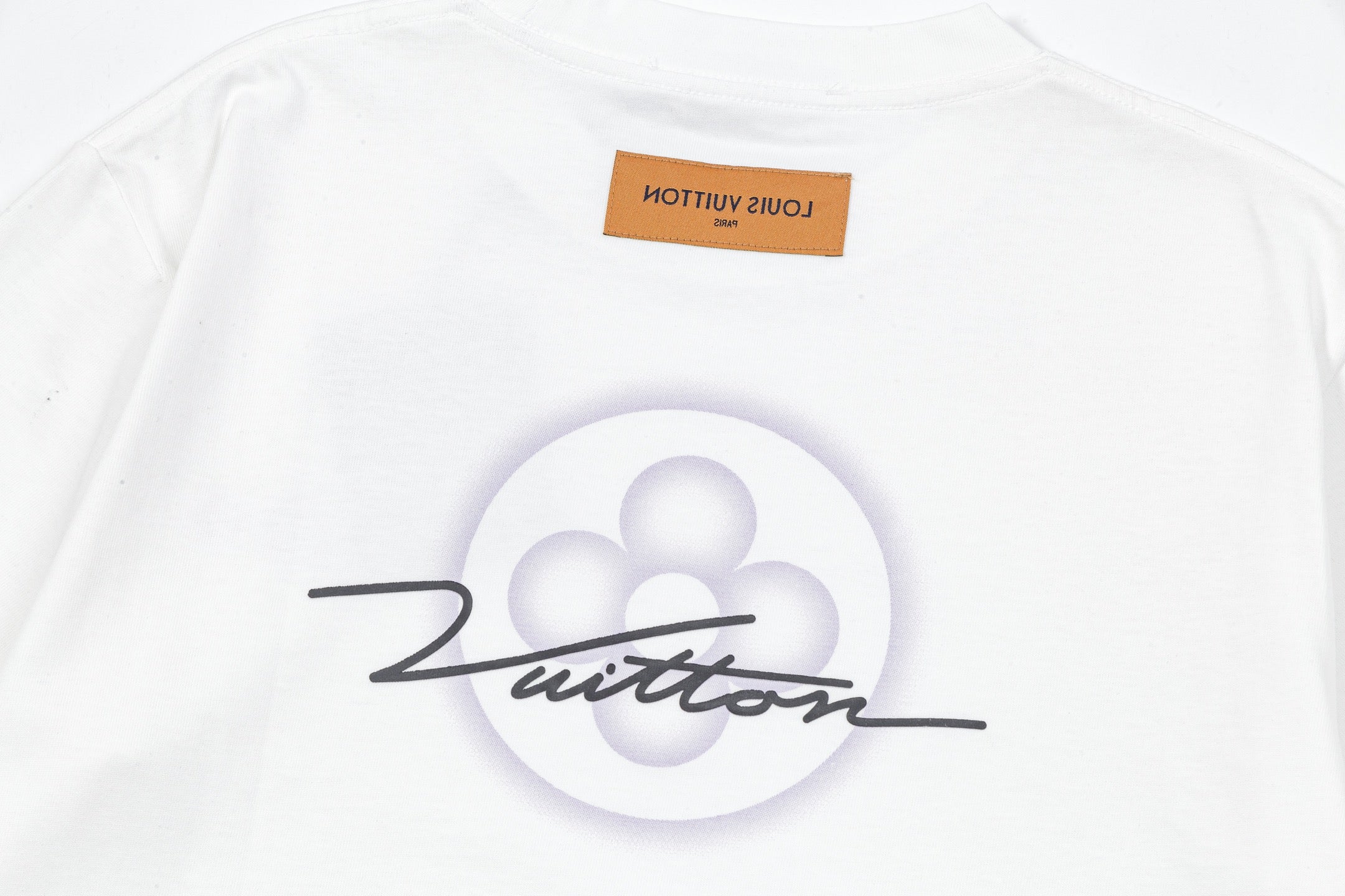 LuxluxHouse Best Quality Clothes T-shirt Louis Vuitton