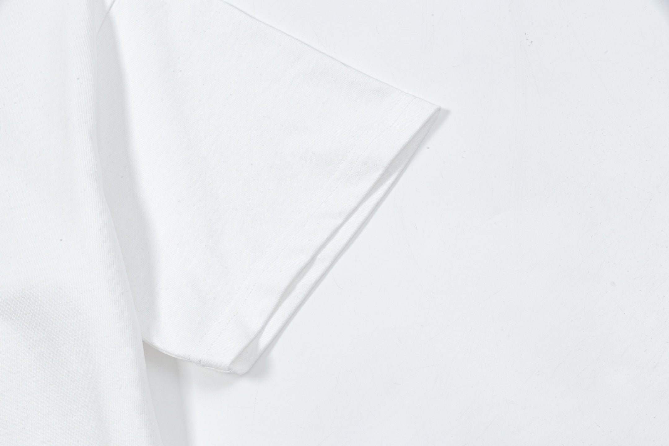 LuxluxHouse Best Quality Clothes T-shirt Loewe