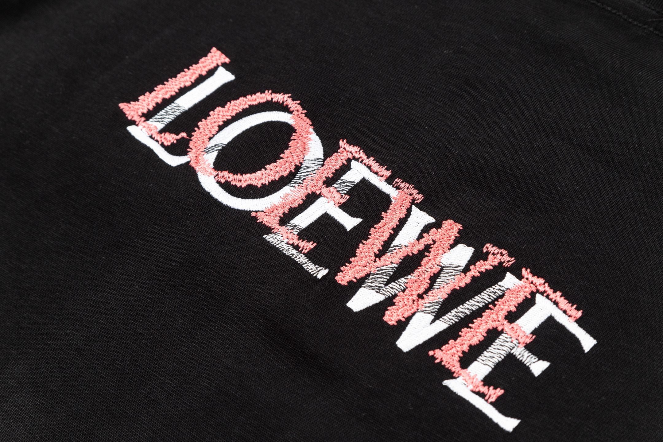 LuxluxHouse Best Quality Clothes T-shirt Loewe