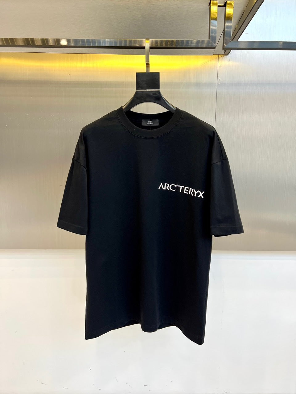 LuxluxHouse Best Quality Clothes T-shirt Arcteryx