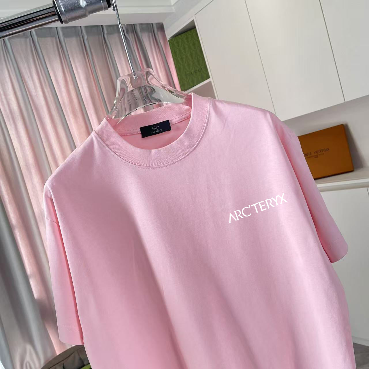 LuxluxHouse Best Quality Clothes T-shirt Arcteryx