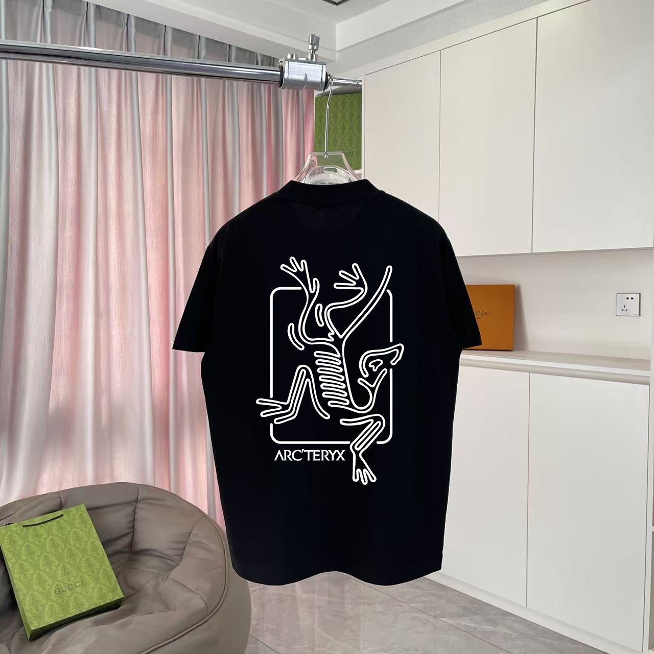 LuxluxHouse Best Quality Clothes T-shirt Arcteryx