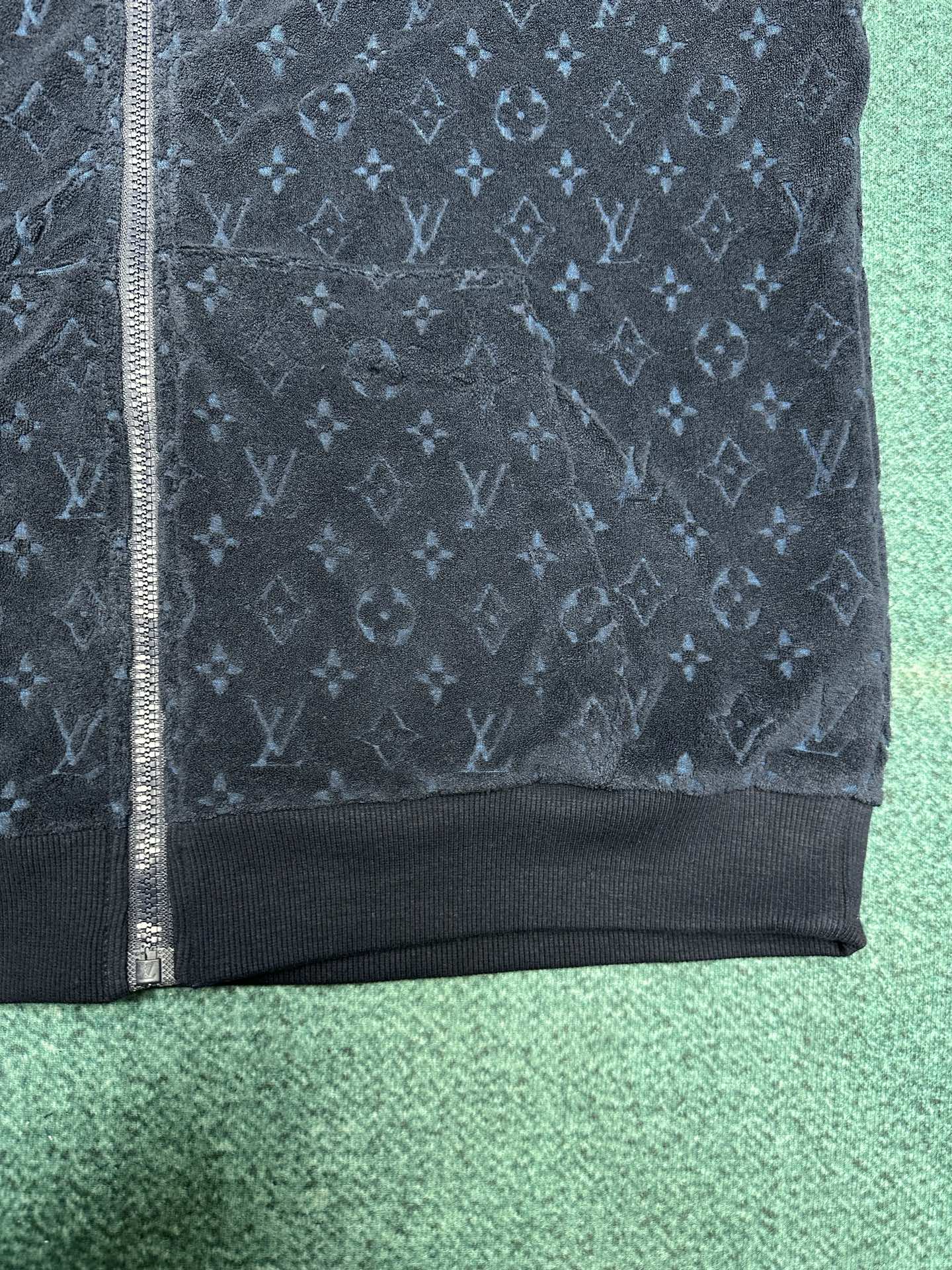 LuxluxHouse Best Quality Clothes Hoodie & Sweater Louis Vuitton
