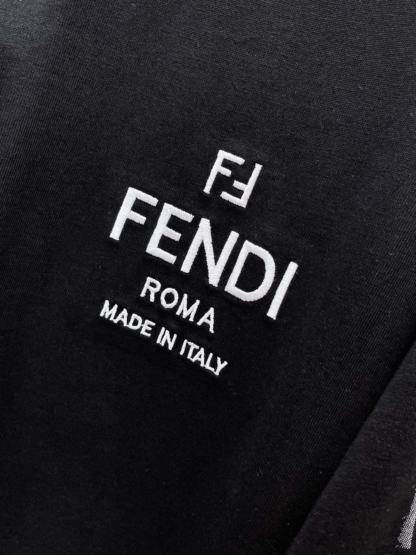 LuxluxHouse Best Quality Clothes Fendi T-shirt
