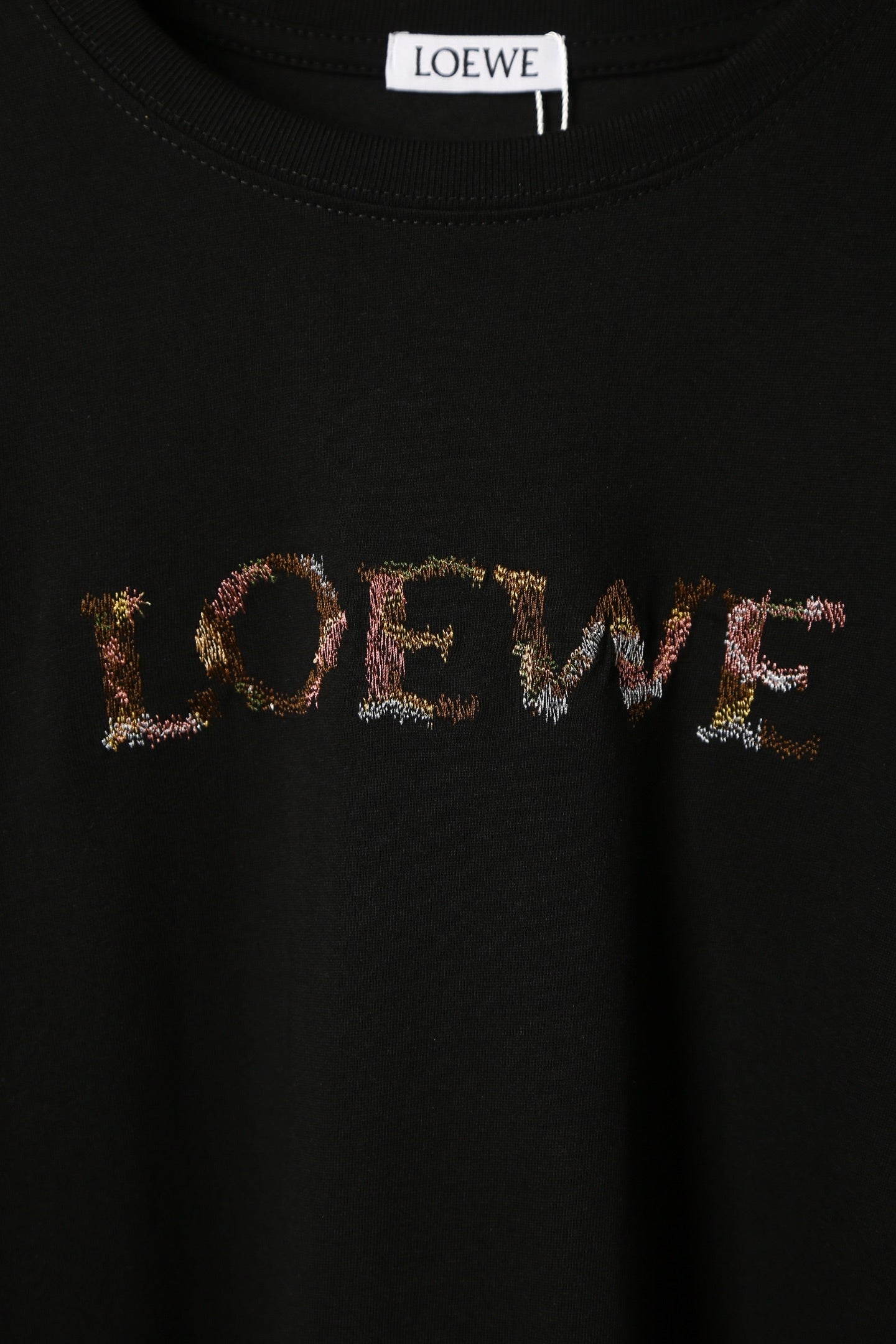 LuxluxHouse Best Quality Clothes T-shirt Loewe