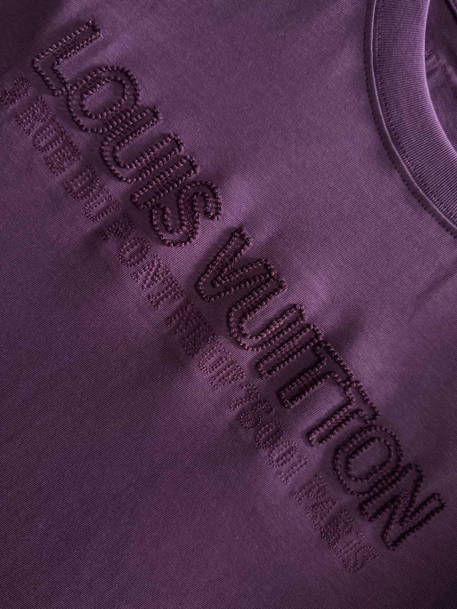 LuxluxHouse Best Quality Clothes T-shirt Louis Vuitton
