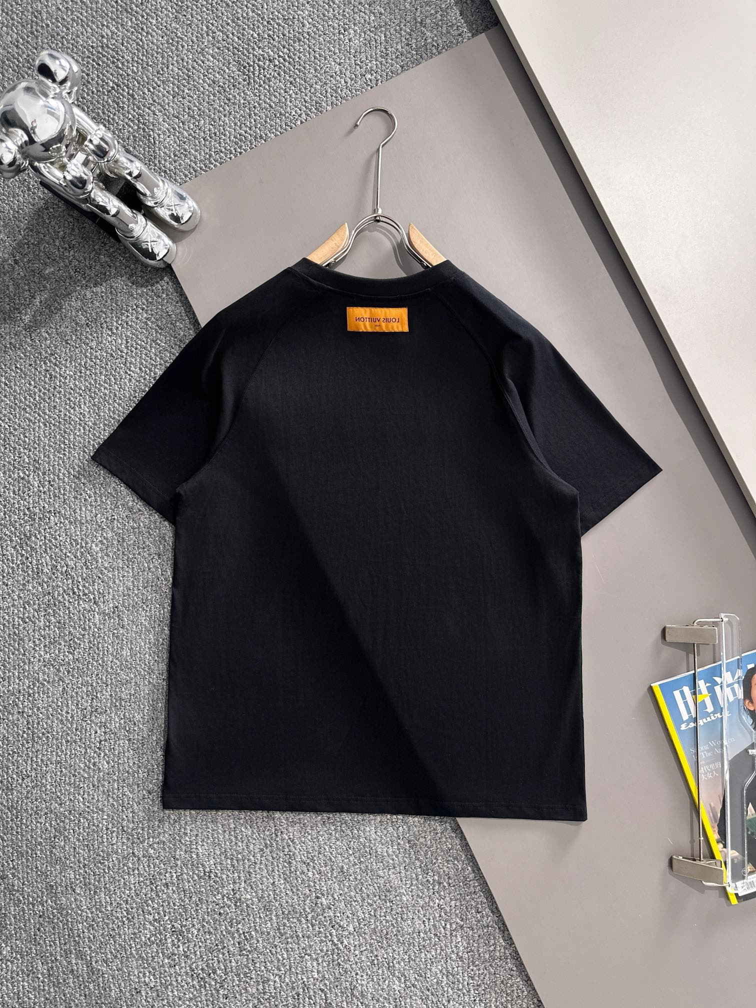 LuxluxHouse Best Quality Clothes T-shirt Louis Vuitton