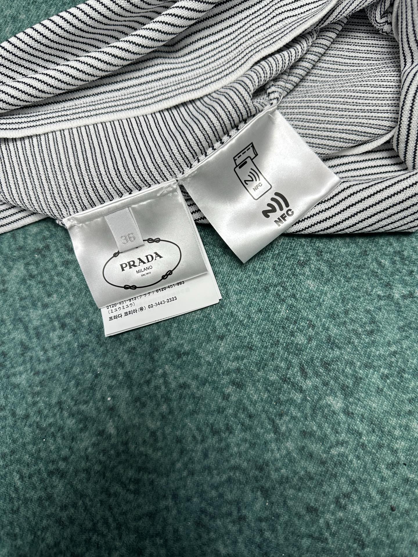 LuxluxHouse Best Quality Clothes T-shirt Prada
