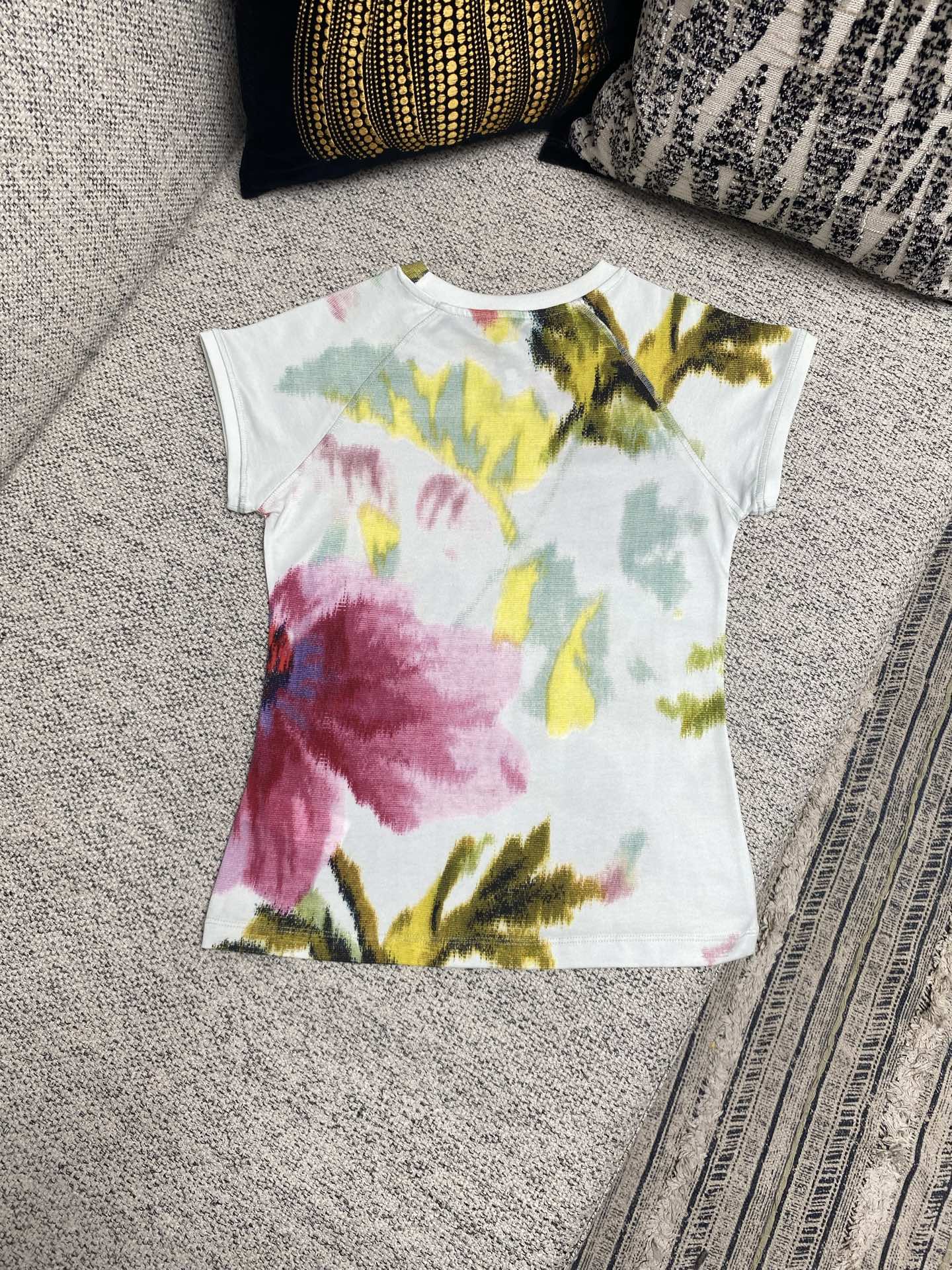LuxluxHouse Best Quality Clothes T-shirt Loewe