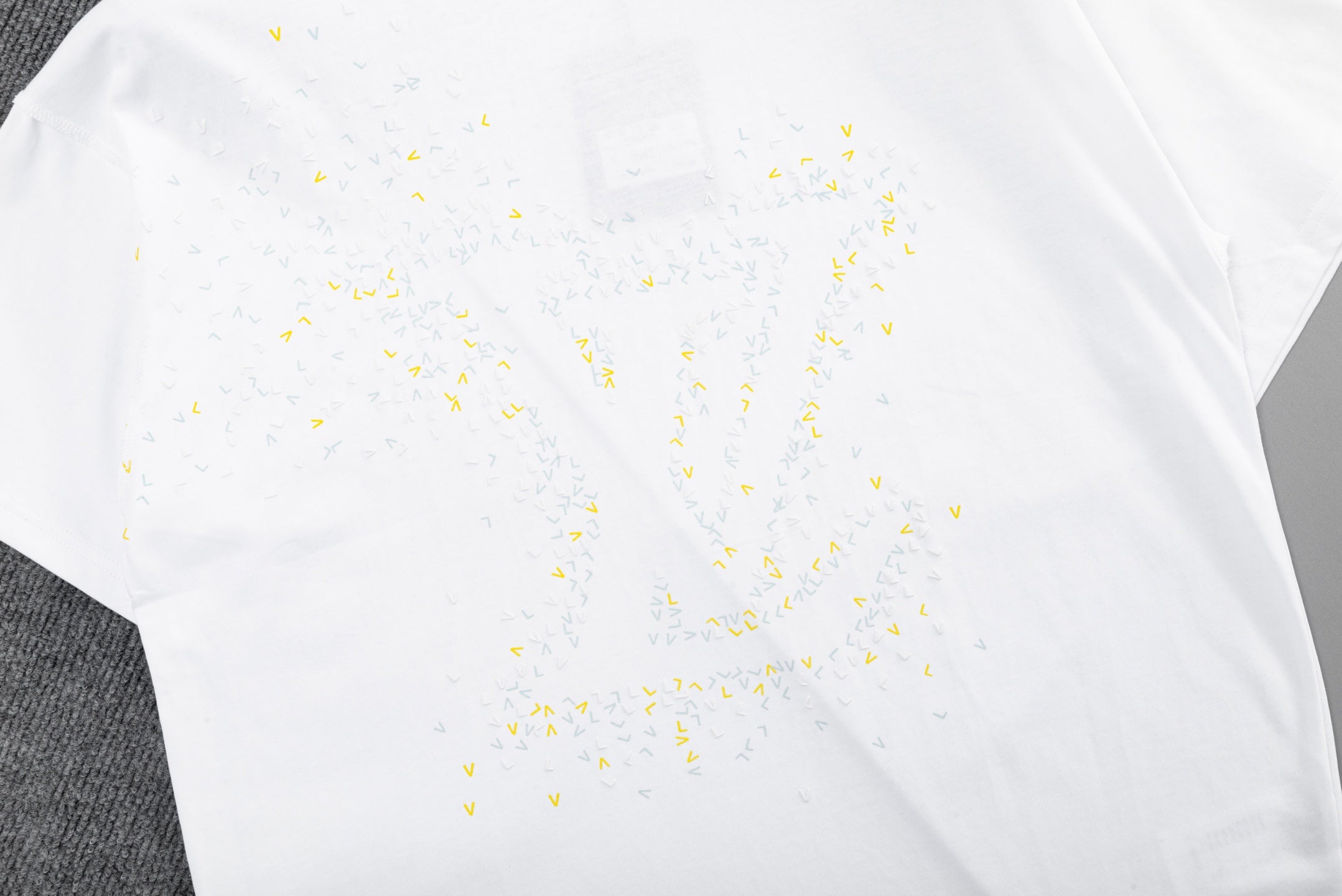 LuxluxHouse Best Quality Clothes T-shirt Louis Vuitton
