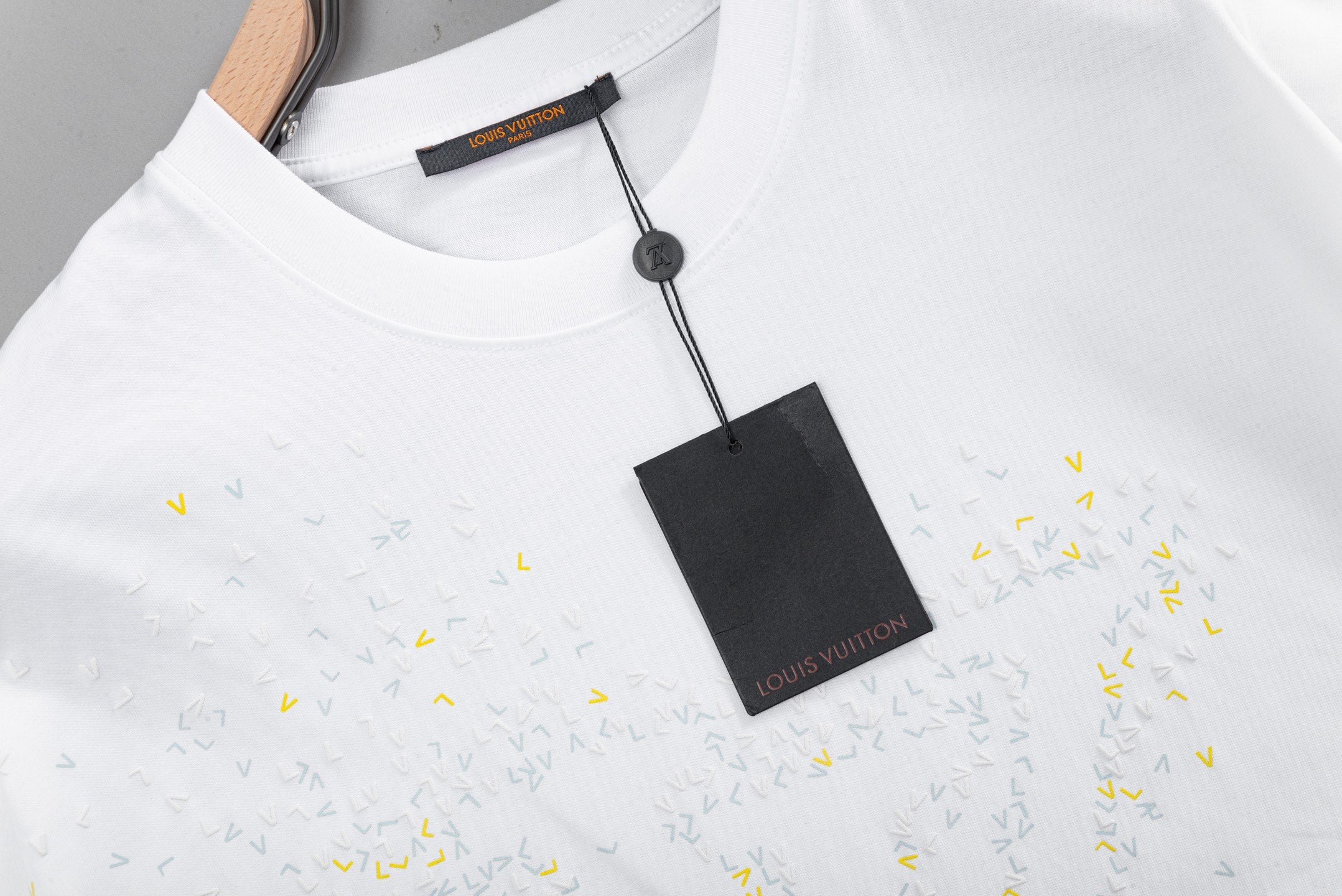 LuxluxHouse Best Quality Clothes T-shirt Louis Vuitton