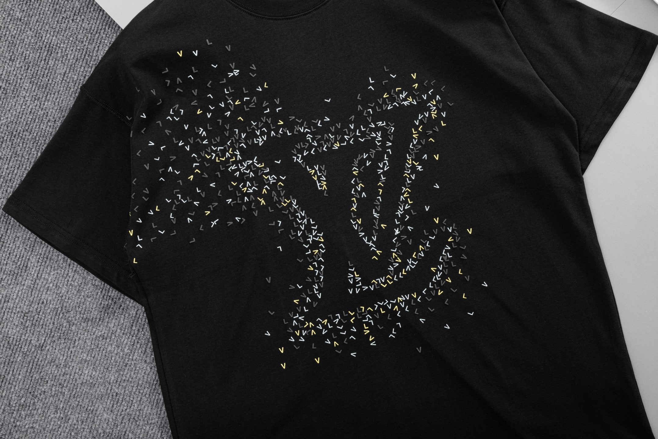 LuxluxHouse Best Quality Clothes T-shirt Louis Vuitton