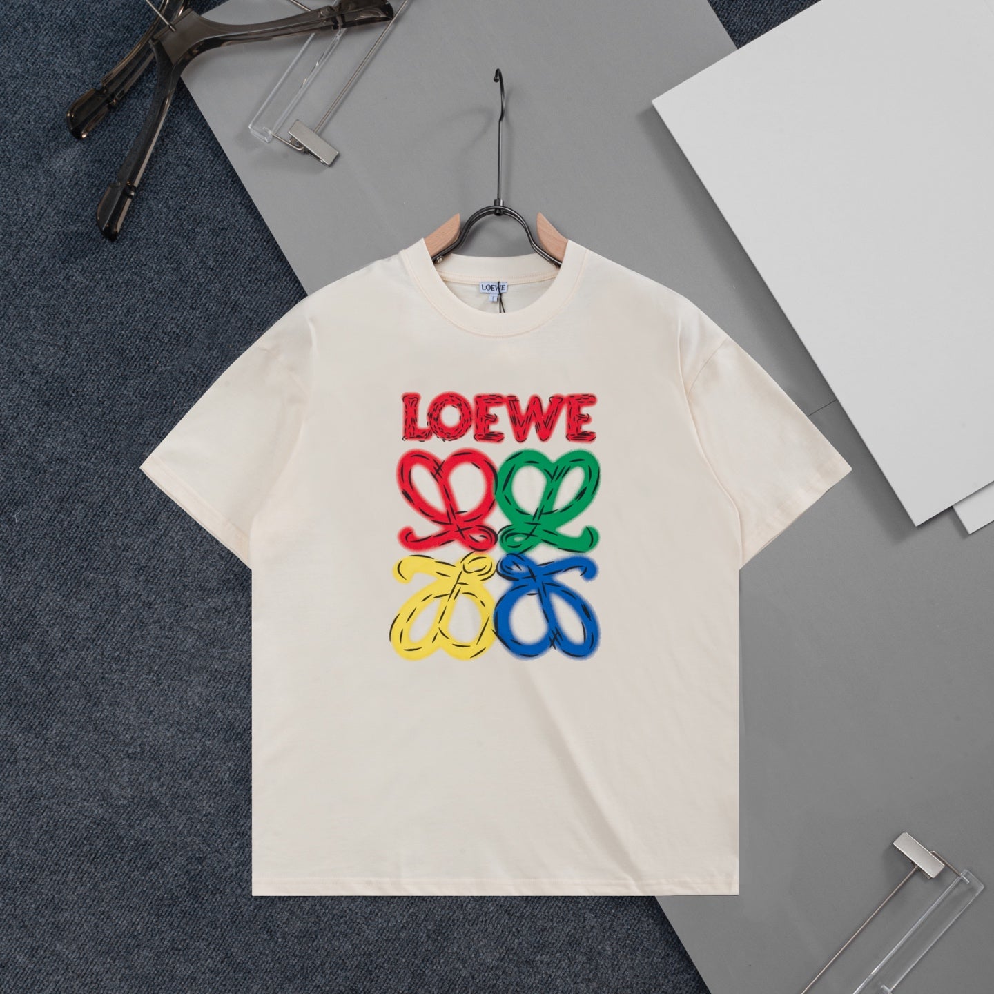 LuxluxHouse Best Quality Clothes T-shirt Loewe