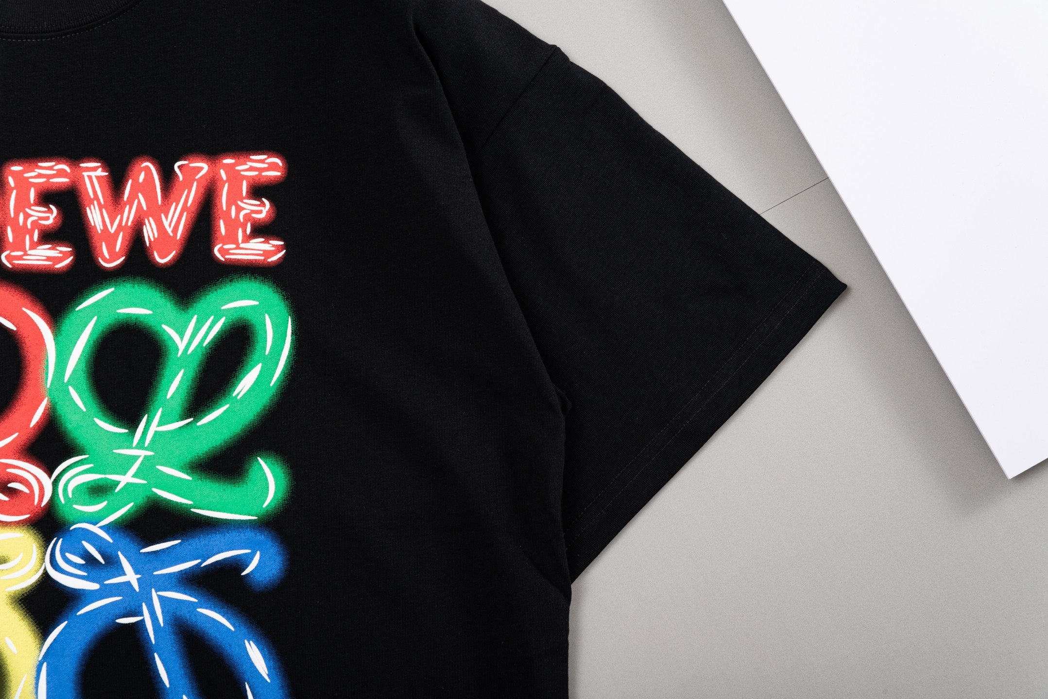 LuxluxHouse Best Quality Clothes T-shirt Loewe