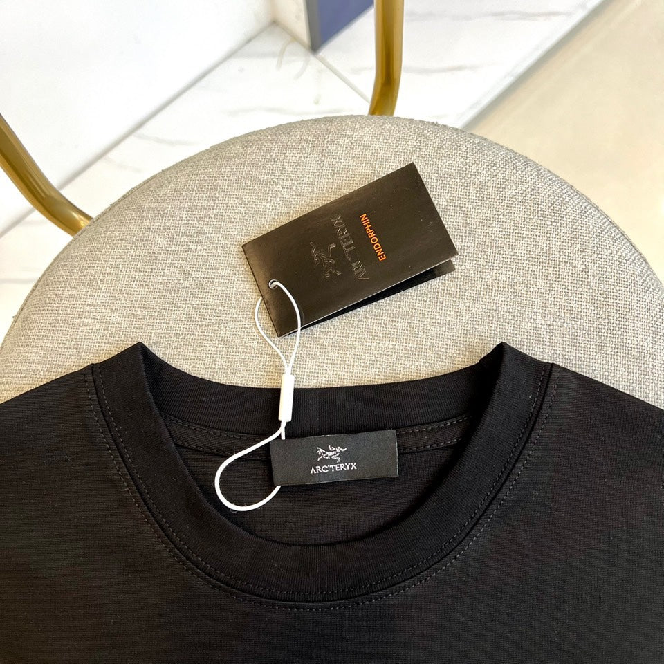 LuxluxHouse Best Quality Clothes T-shirt Arcteryx