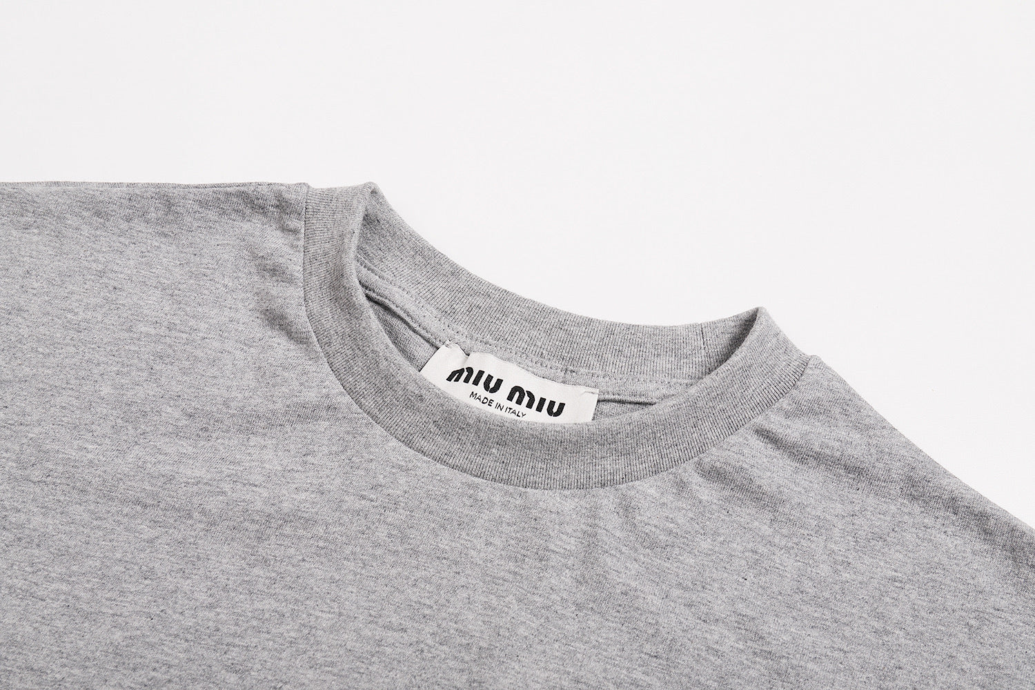 LuxluxHouse Best Quality Clothes Miu Miu T-shirt