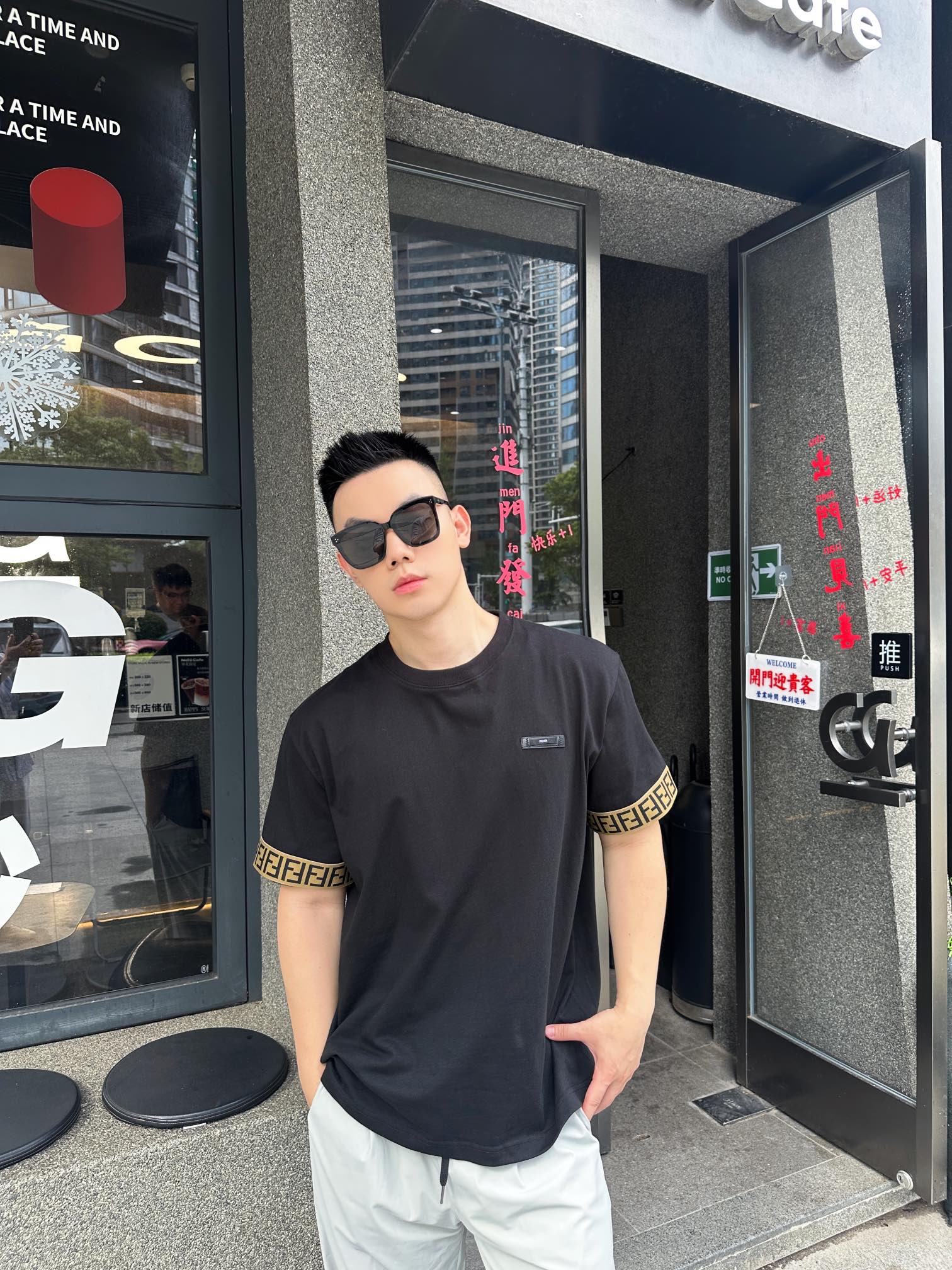 LuxluxHouse Best Quality Clothes Fendi T-shirt