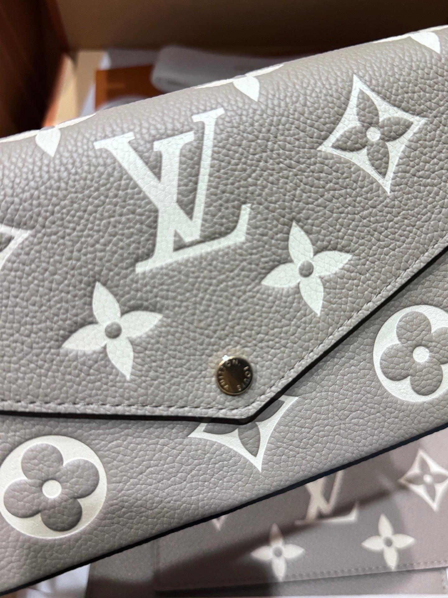 LuxluxHouse Best Quality Bags  Louis Vuitton