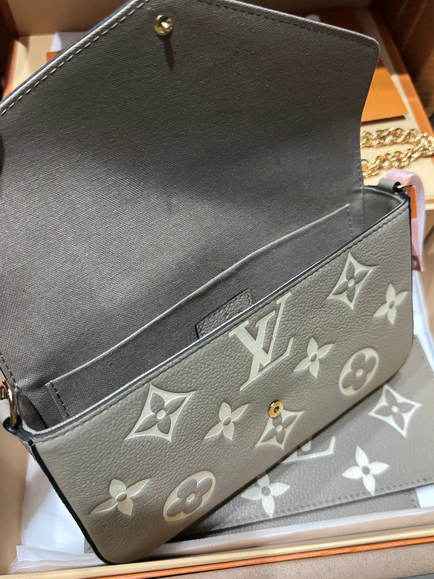 LuxluxHouse Best Quality Bags  Louis Vuitton