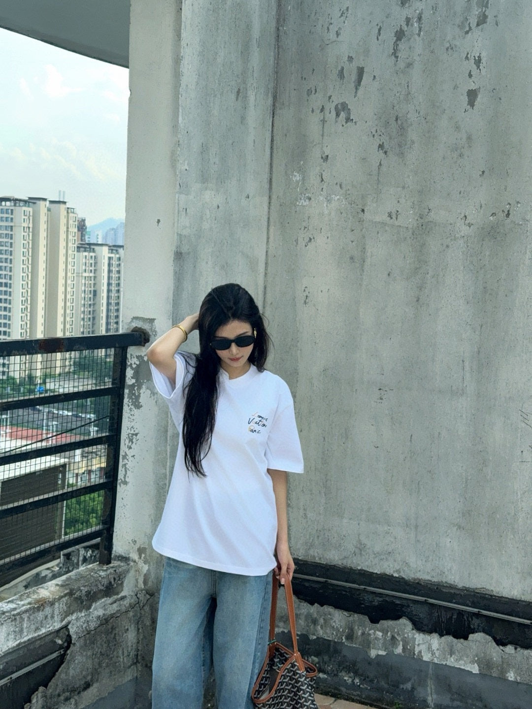 LuxluxHouse Best Quality Clothes T-shirt Louis Vuitton