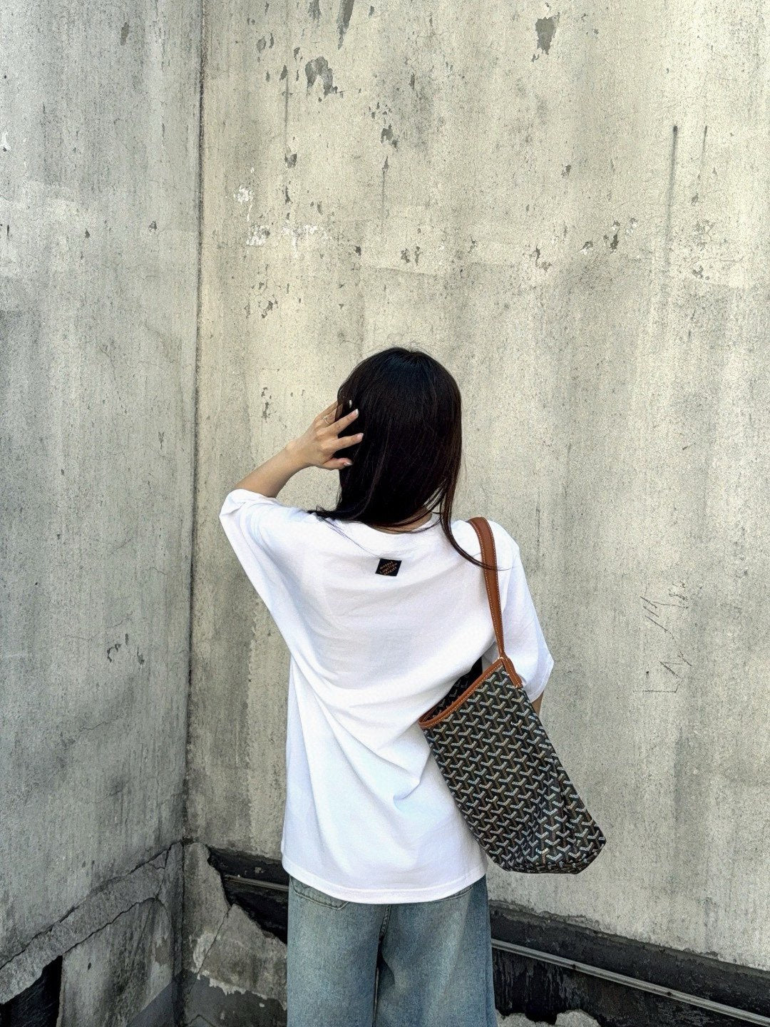 LuxluxHouse Best Quality Clothes T-shirt Louis Vuitton