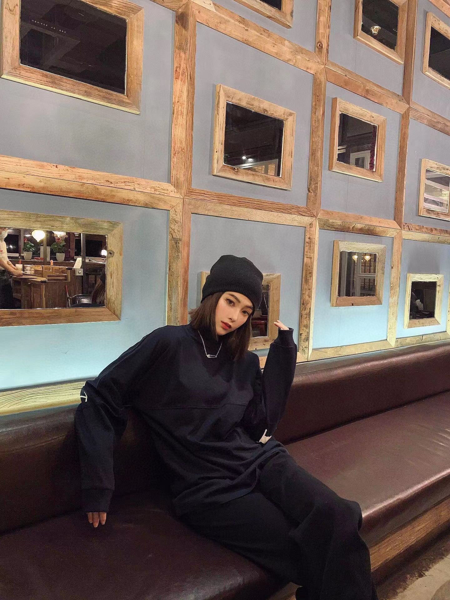LuxluxHouse Best Quality Clothes Burberry Hoodie & Sweater