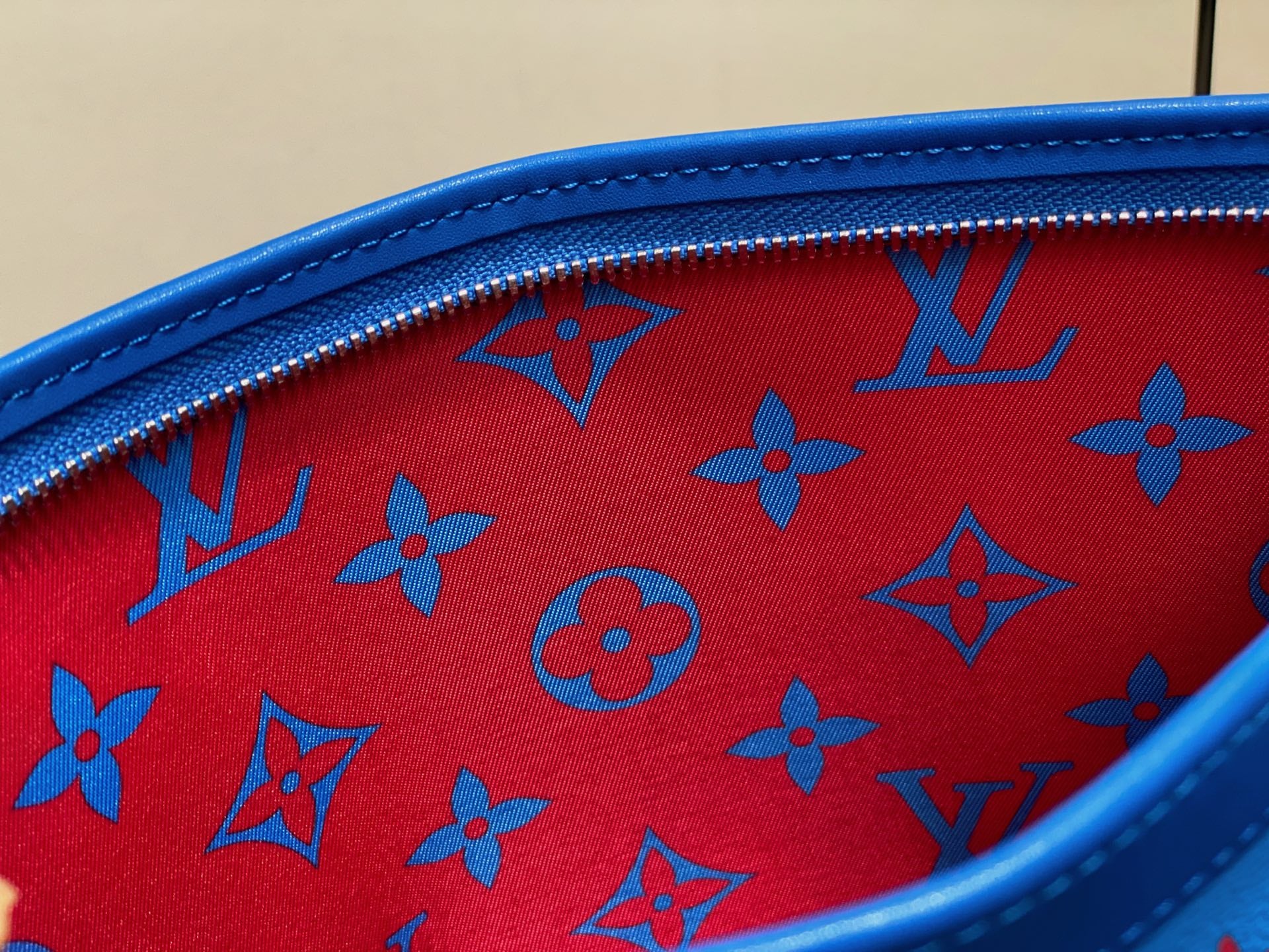 LuxluxHouse Best Quality Bags Louis Vuitton Women Men