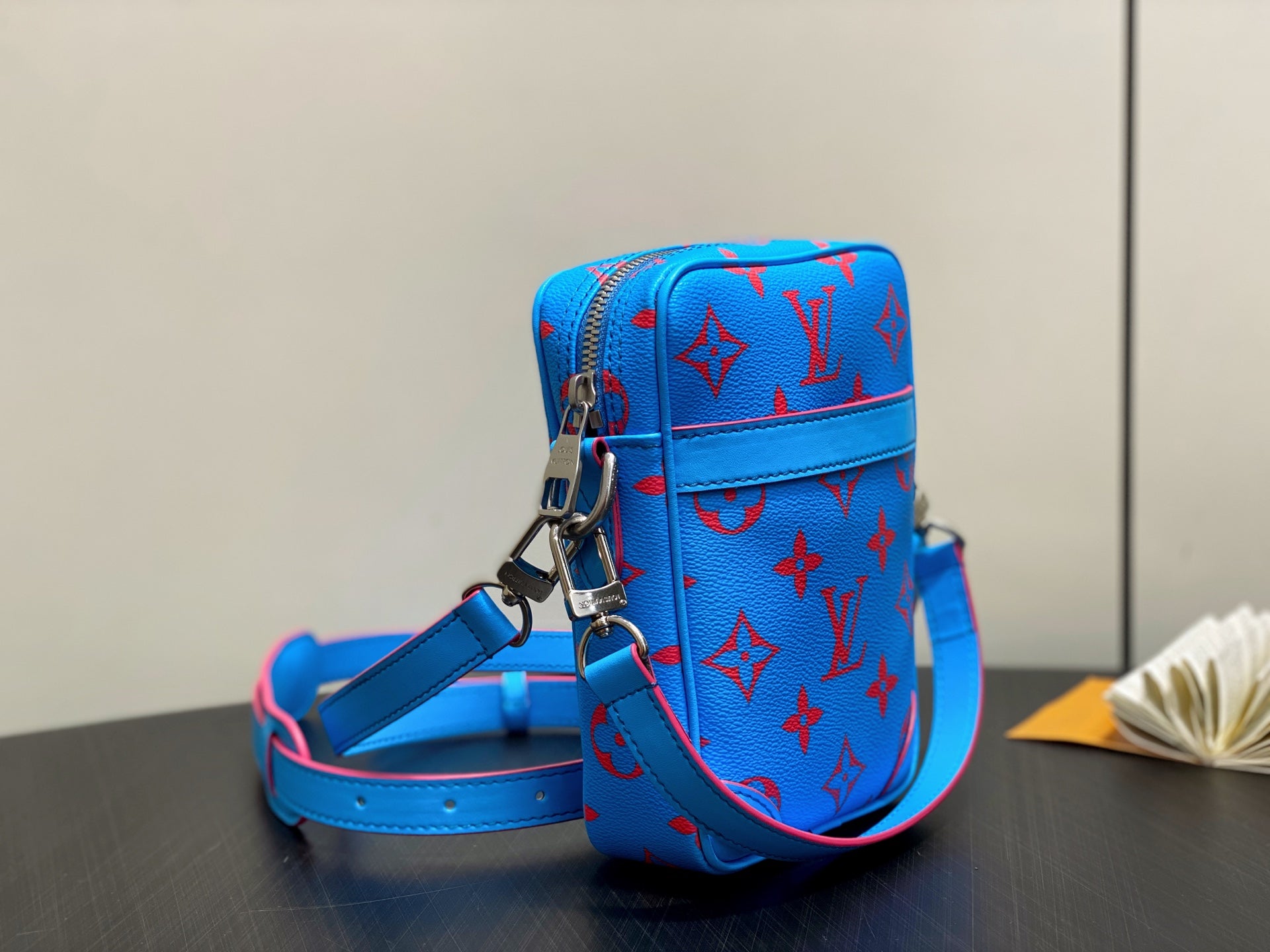 LuxluxHouse Best Quality Bags Louis Vuitton Women Men