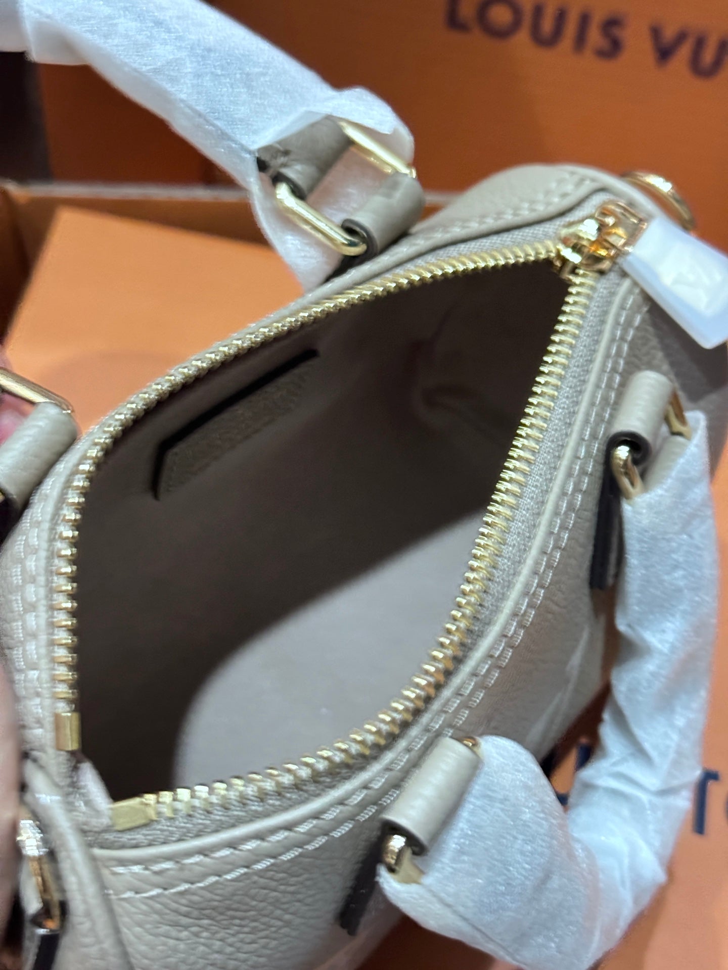 LuxluxHouse Best Quality Bags  Louis Vuitton