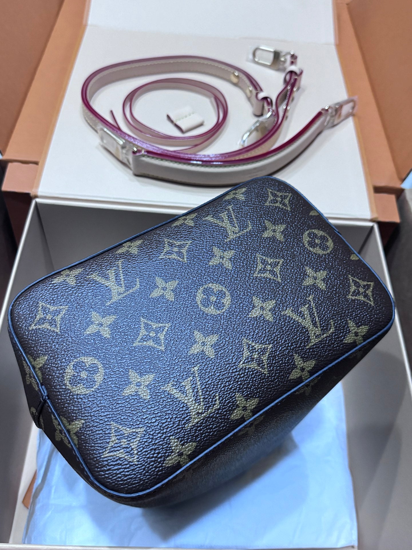 LuxluxHouse Best Quality Bags  Louis Vuitton