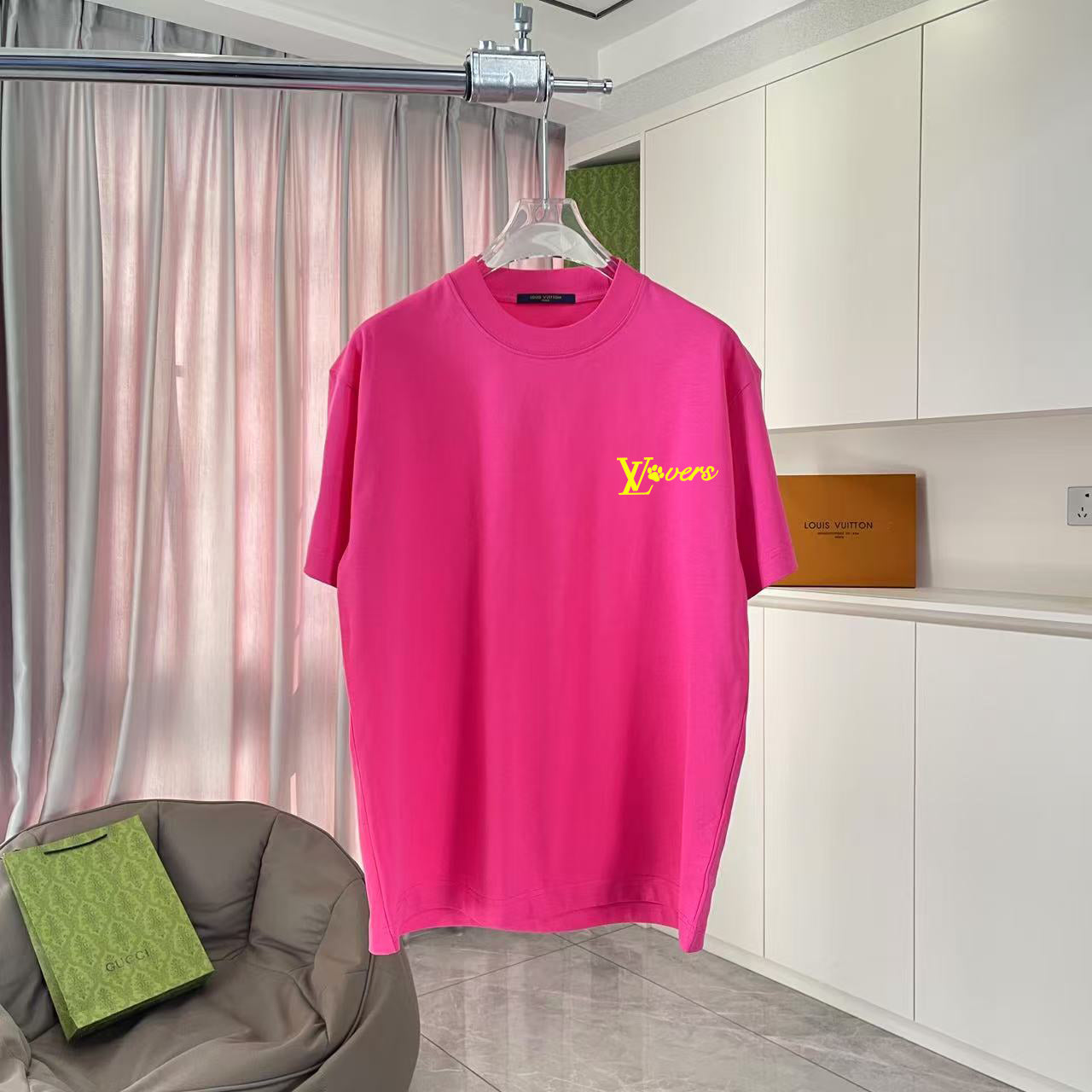 LuxluxHouse Best Quality Clothes T-shirt Louis Vuitton