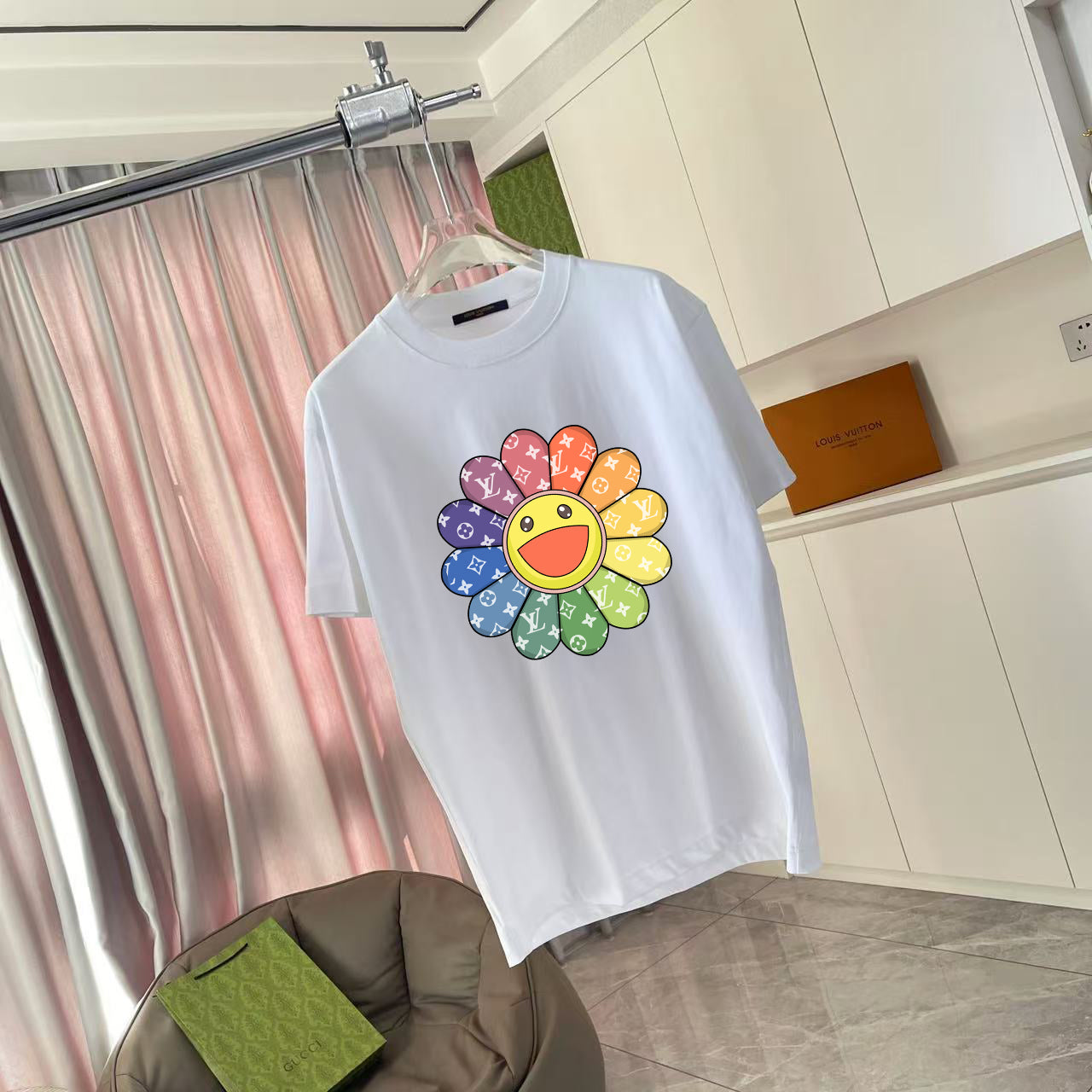 LuxluxHouse Best Quality Clothes T-shirt Louis Vuitton